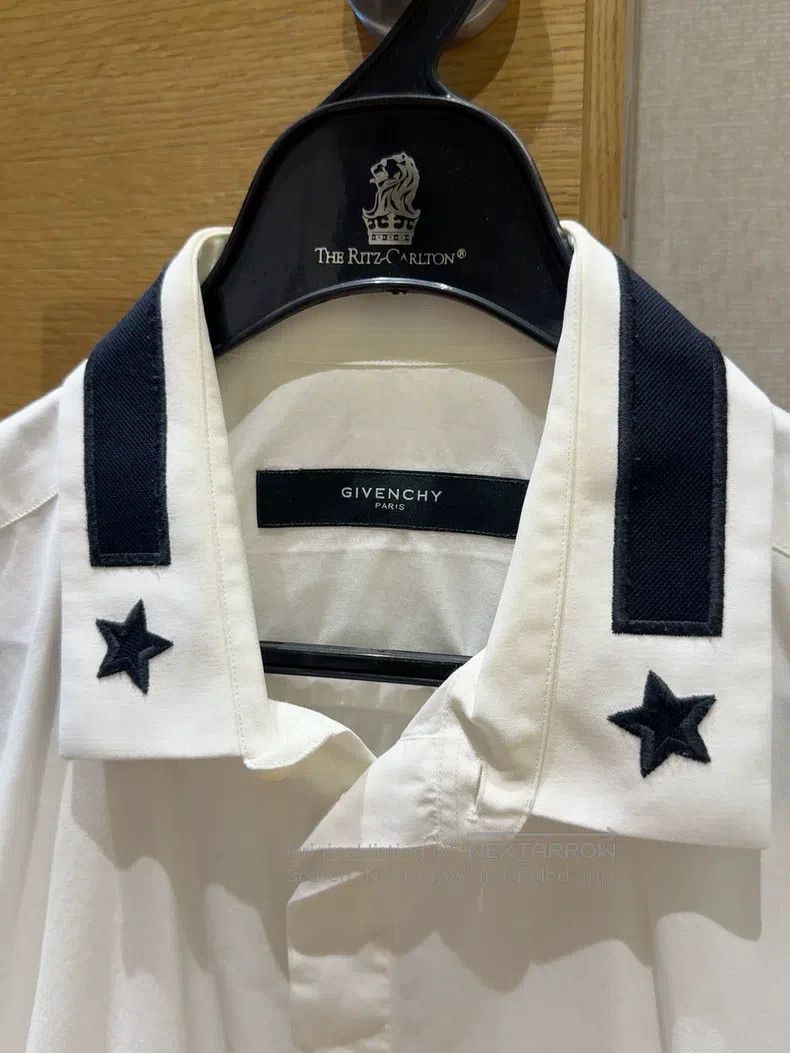 Givenchy Givenchy Size39 White Star Shirt Size US M / EU 48-50 / 2 - 2 Thumbnail