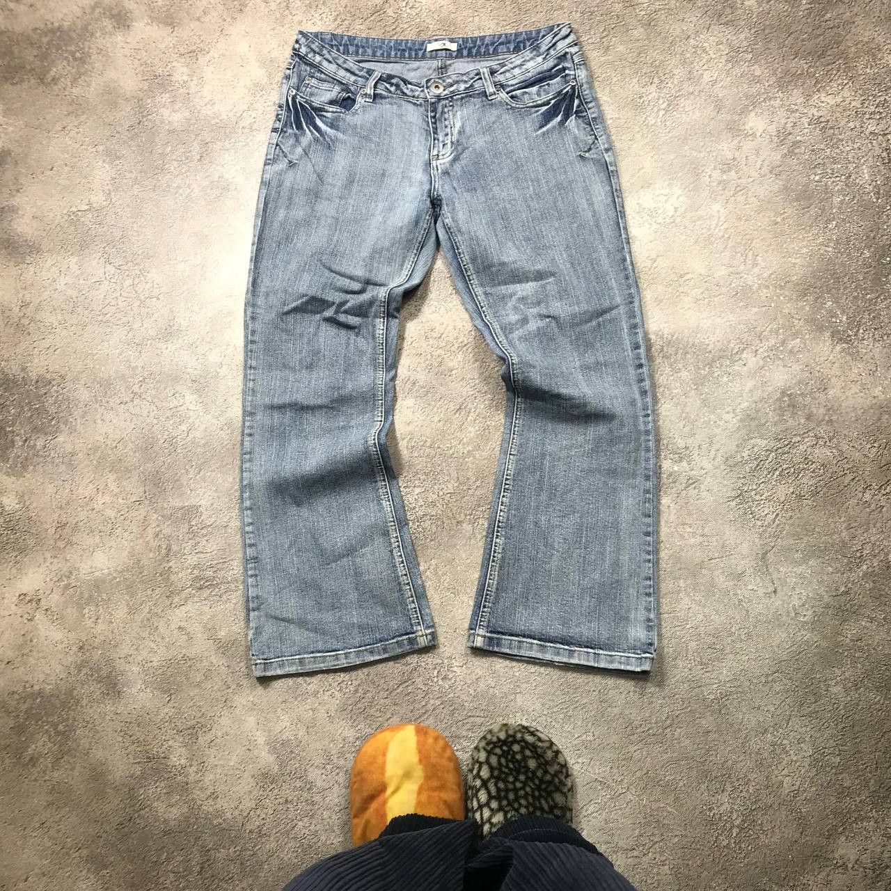 Vintage Y2K Distressed Baggy Flared Jeans Grunge Vintage Logo 31 Size 31" - 1 Thumbnail