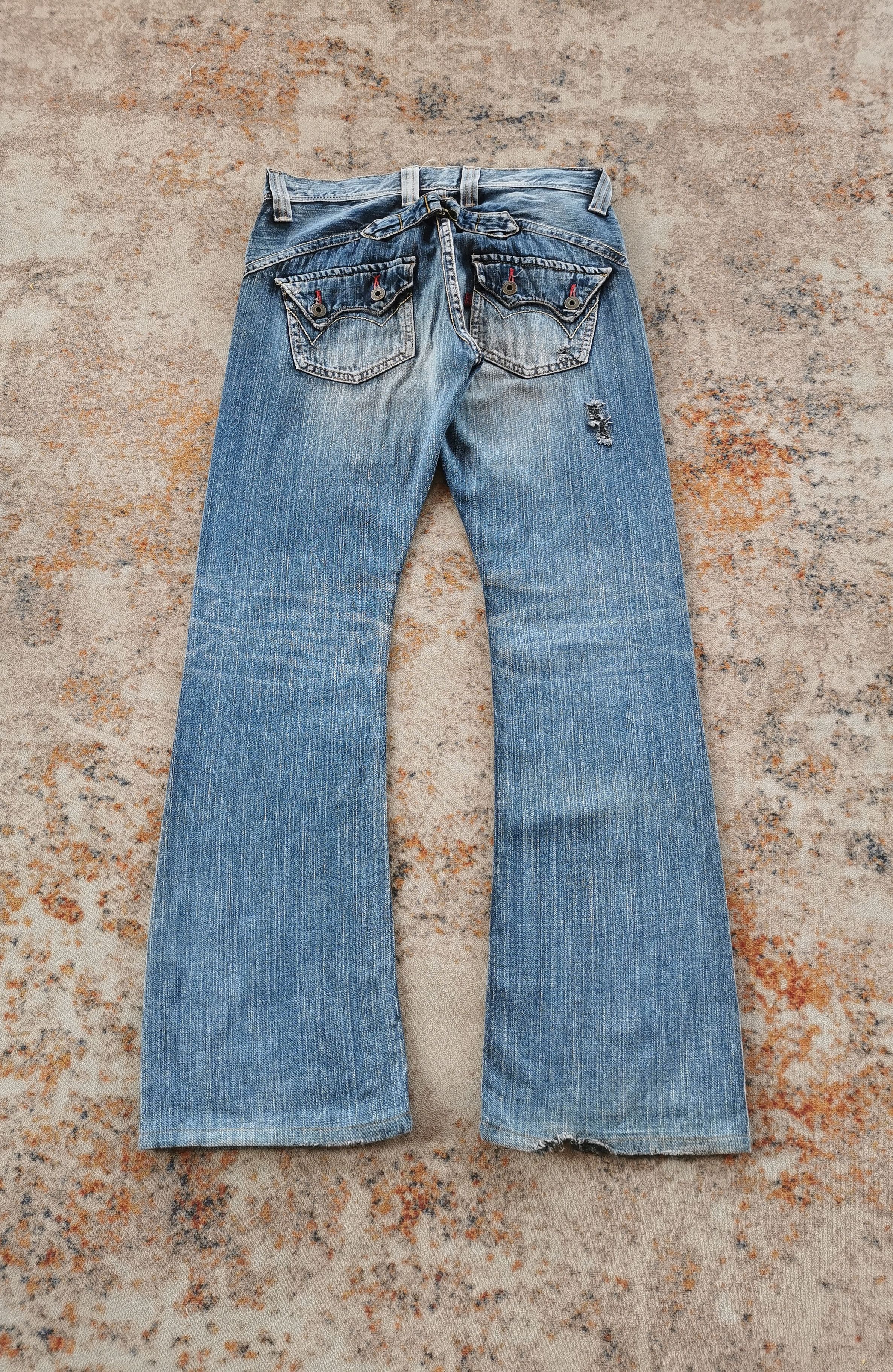 Edwin Rare Edwin Distressed Twisted flared Jeans Size 31x32 Size US 31 - 3 Thumbnail