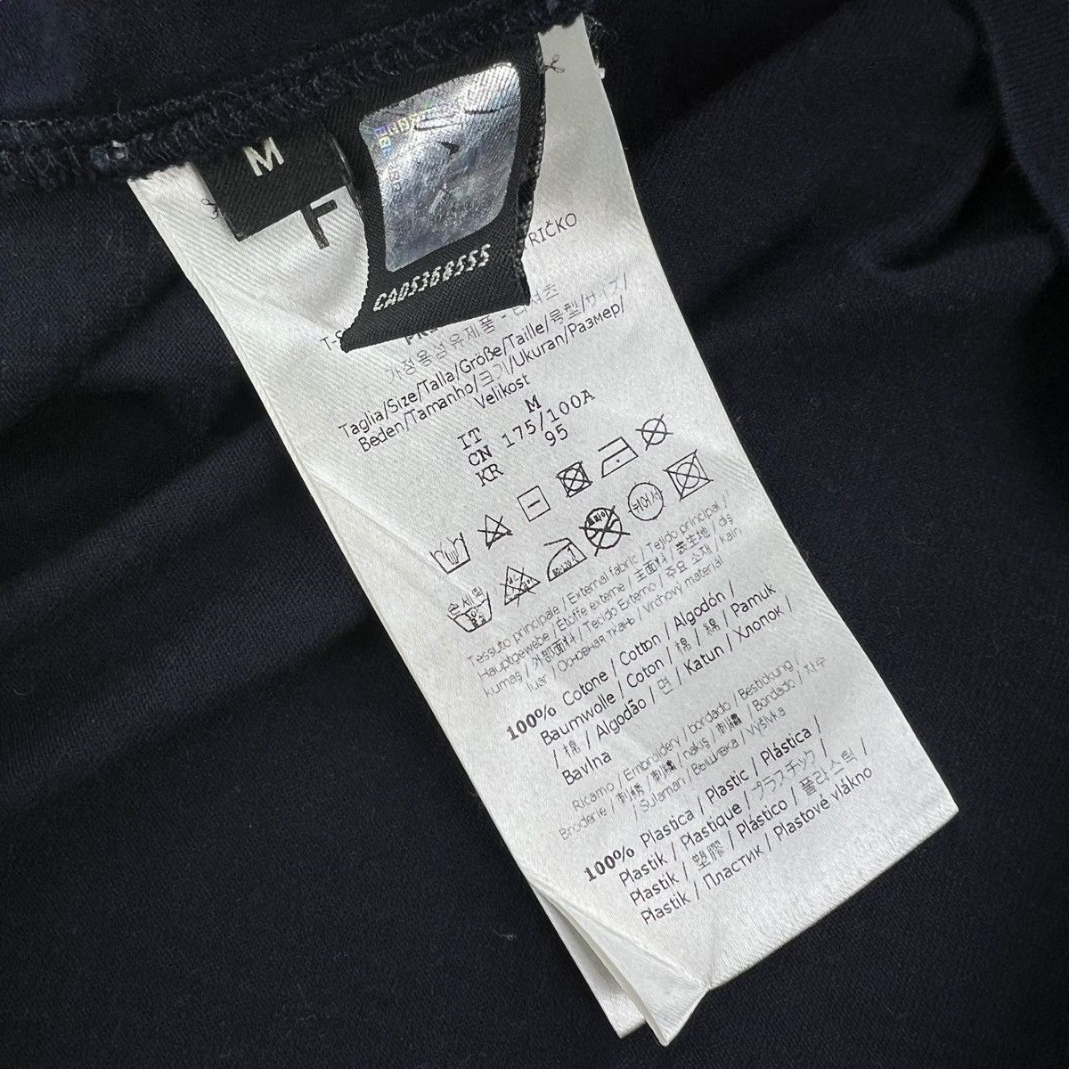 Fendi Fendi Bag Bugs Crystal Embellished Navy T Shirt Size US XS / EU 42 / 0 - 5 Thumbnail