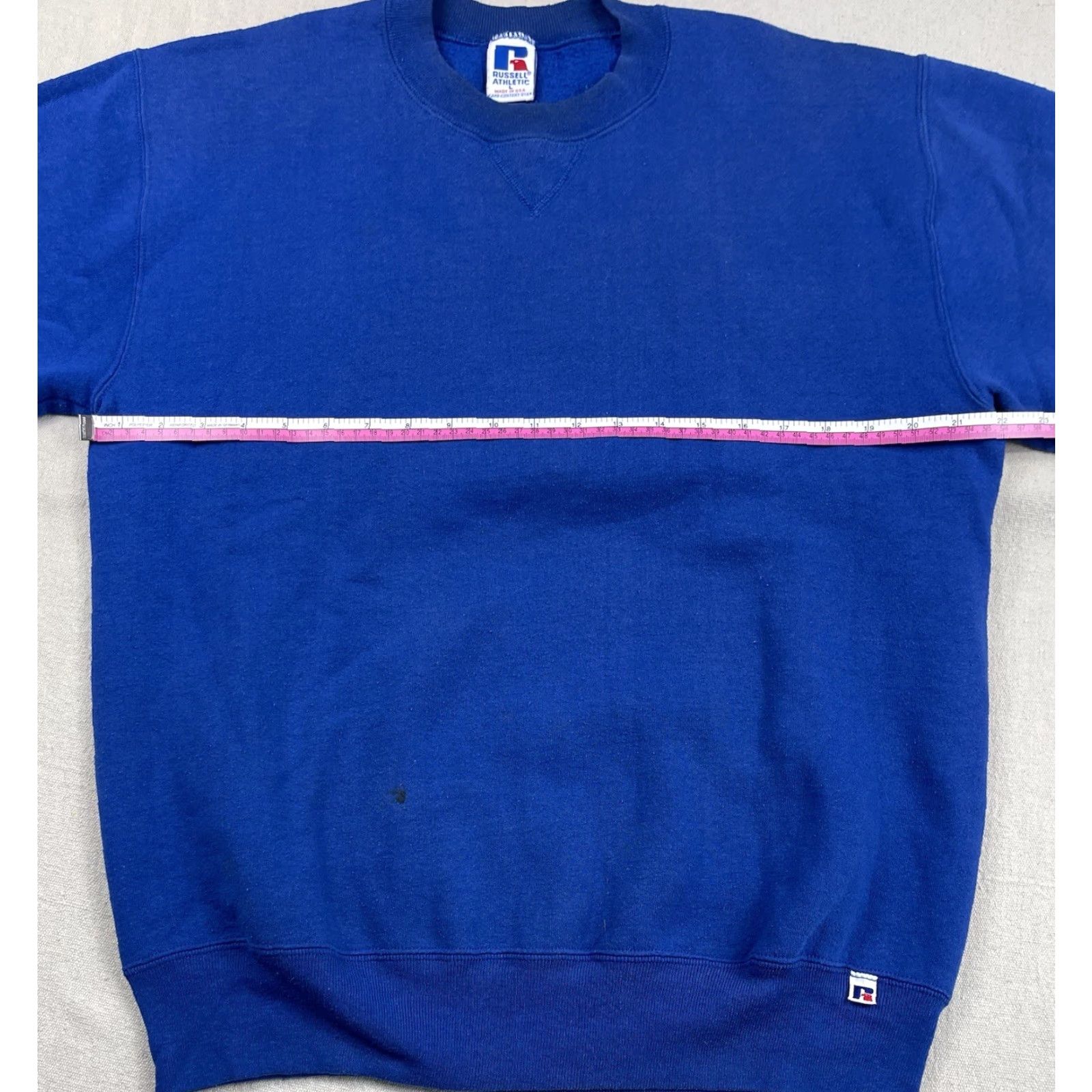 Russell Athletic VINTAGE Russell Athletic Crewneck Sweatshirt Men Large Blue 90s USA Pullover Sweatshirt Size US L / EU 52-54 / 3 - 5 Thumbnail