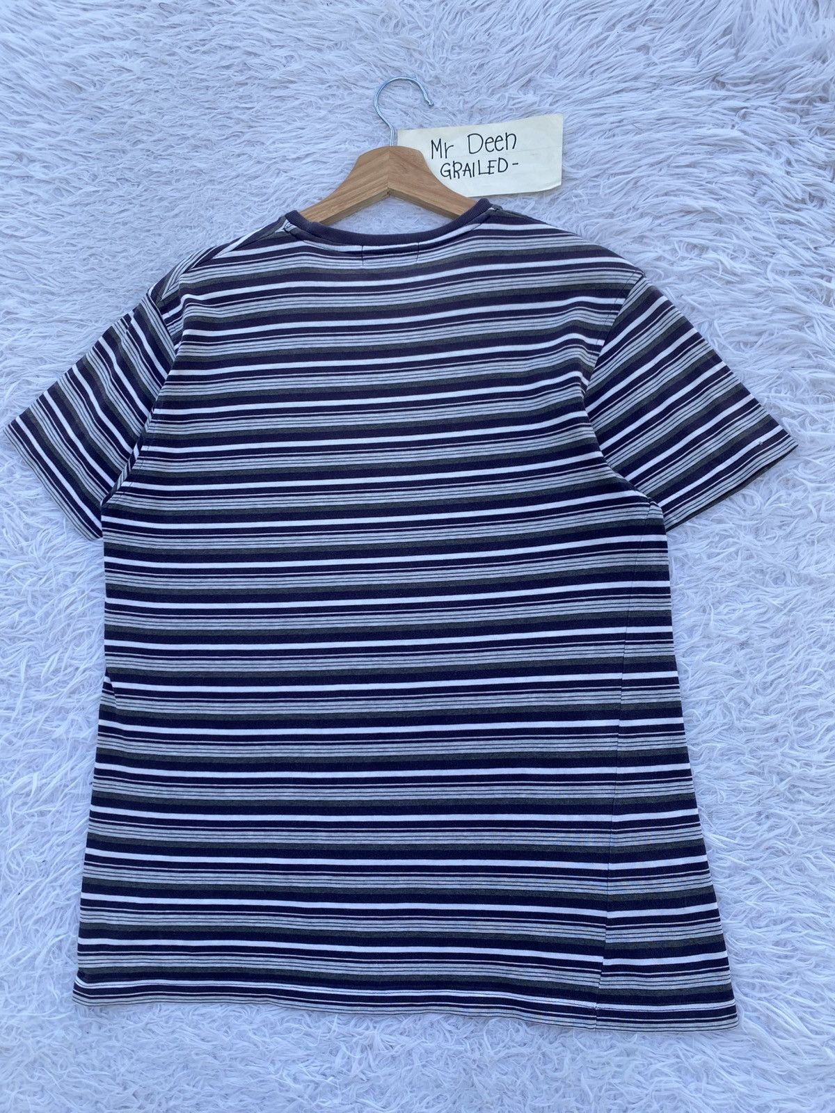 Yves Saint Laurent Rare Vintage YSL Yves Saint Laurent Stripes Tshirt Size US S / EU 44-46 / 1 - 16 Thumbnail