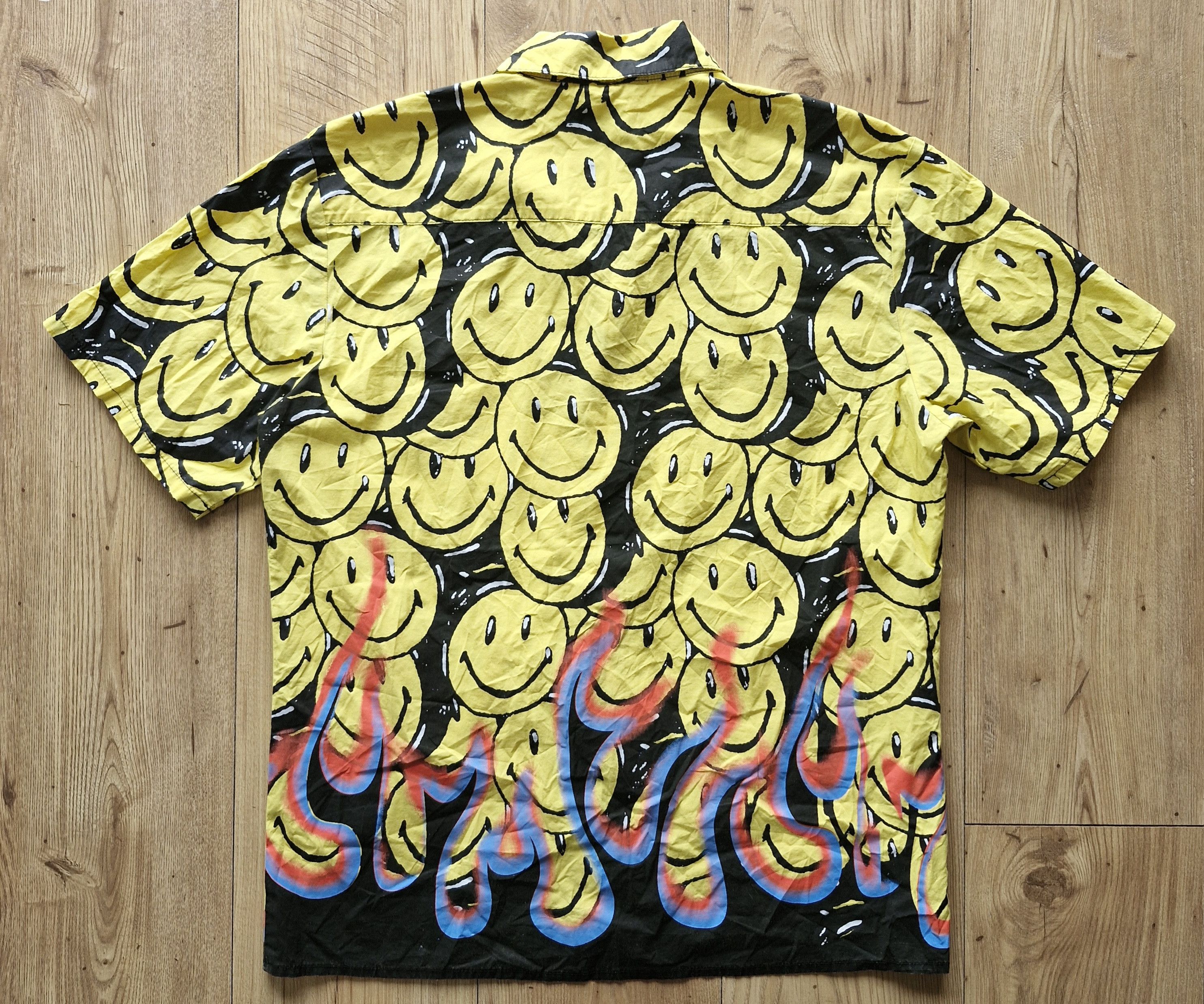 Market Men's Chinatown Market Smiley Flame Button Up shirt Size US M / EU 48-50 / 2 - 2 Thumbnail