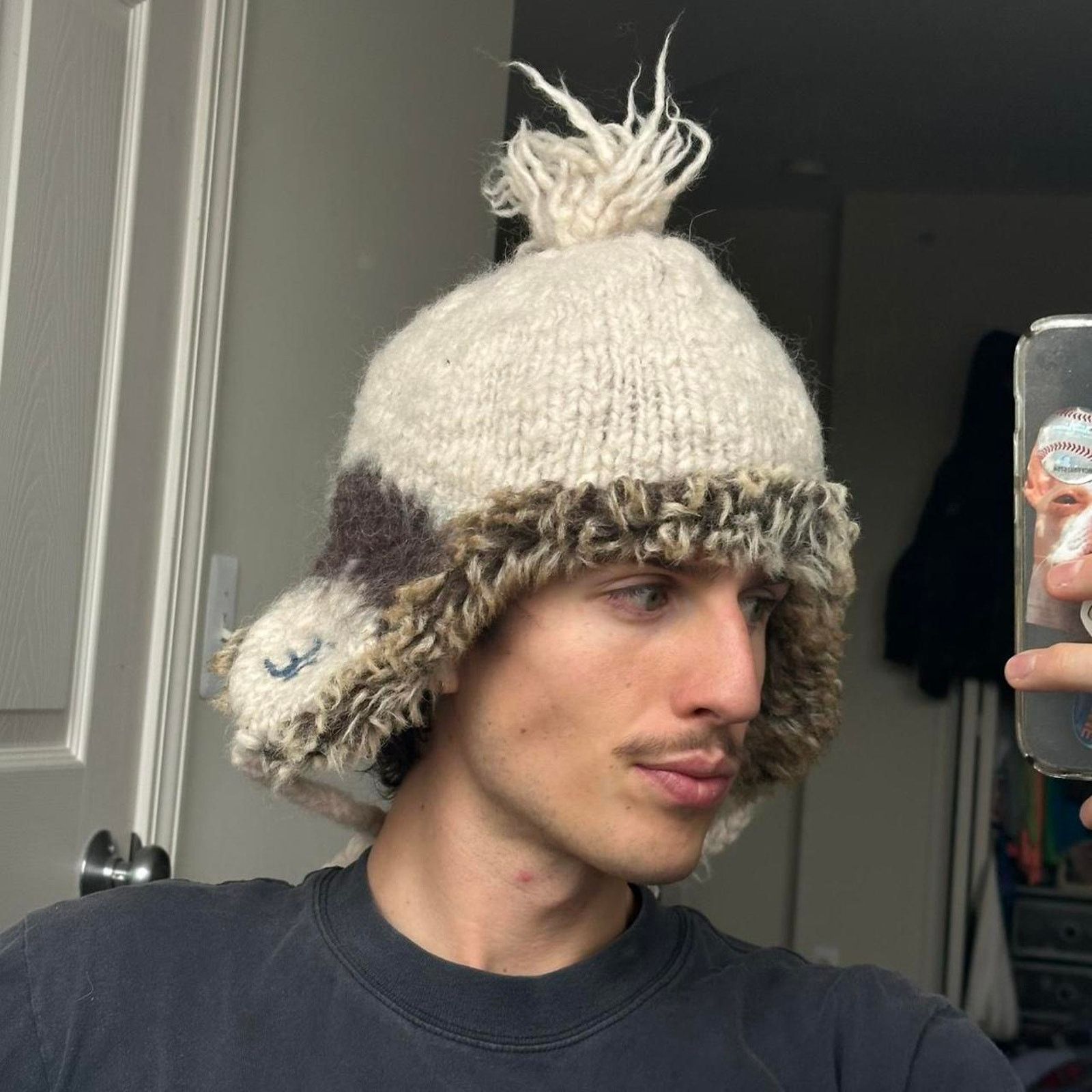 American Eagle Outfitters × Vintage Vintage Y2K Fur American Eagle Ushanka Trapper Hat Beanie Size ONE SIZE - 1 Thumbnail