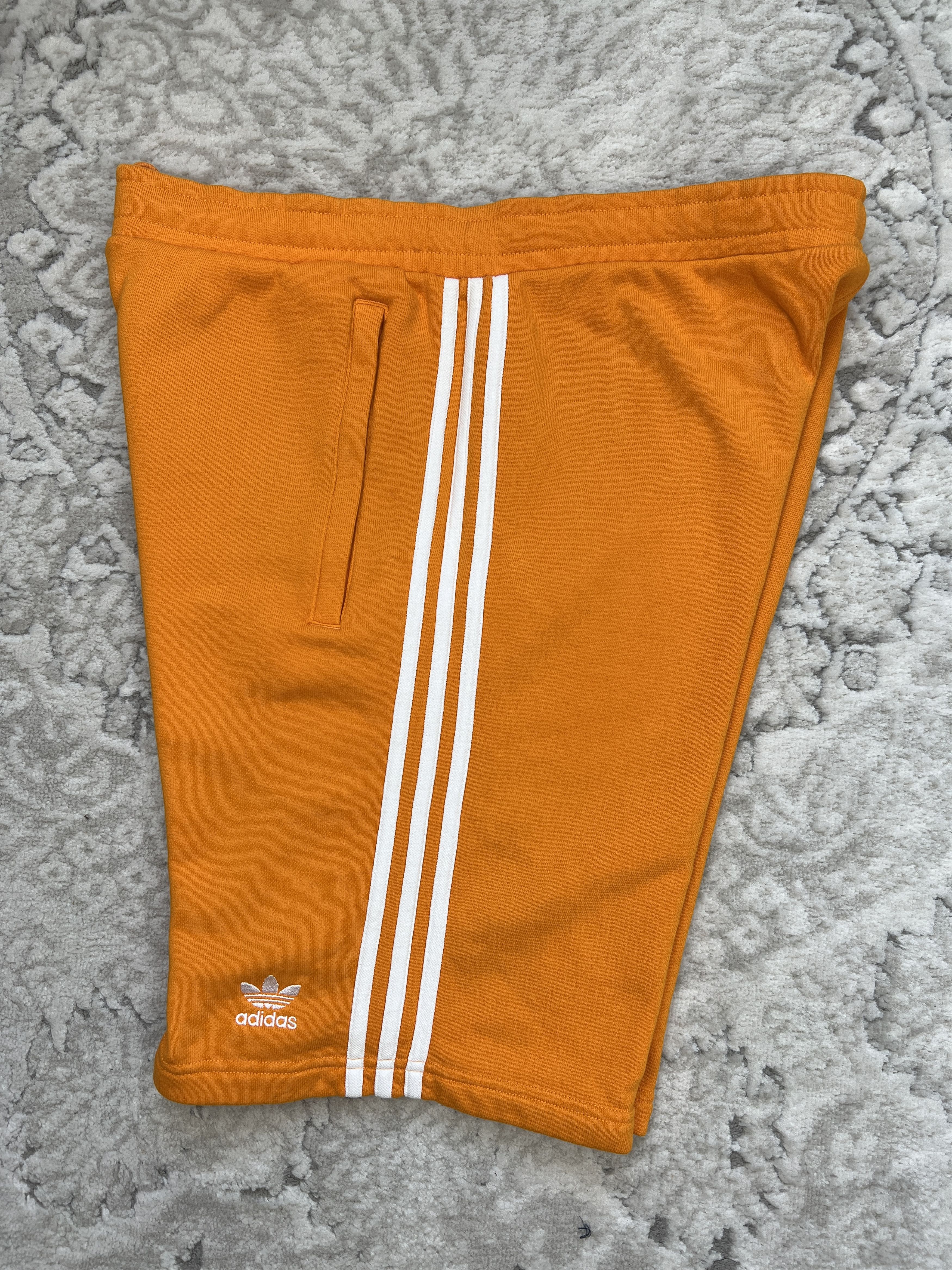 Adidas Adidas Originals Trefoil Shorts Bright Orange M Size US 32 / EU 48 - 14 Thumbnail