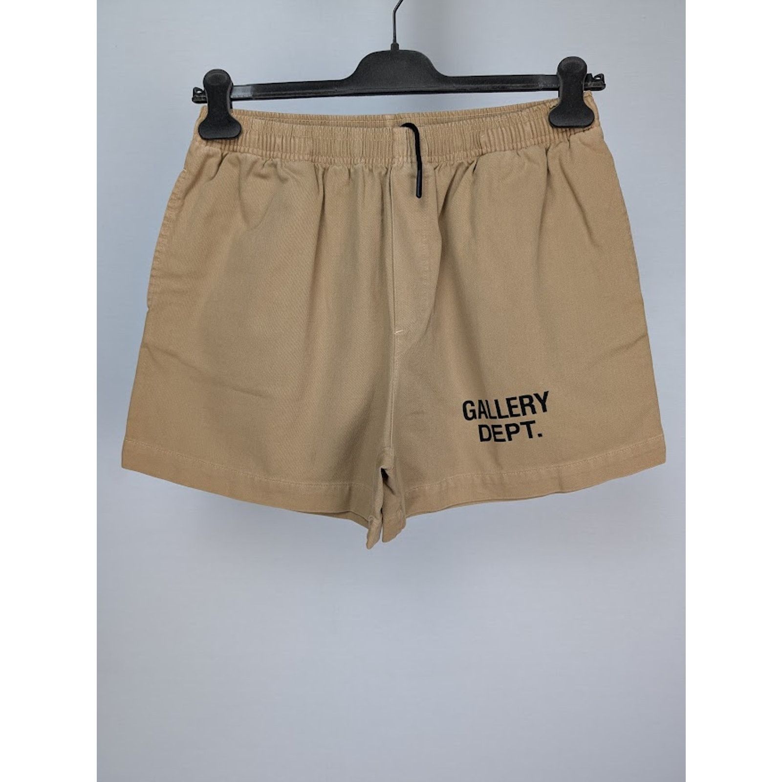 Gallery Dept. o1rshd1 Q:2 / Shorts in Tan Size US 30 / EU 46 - 1 Thumbnail