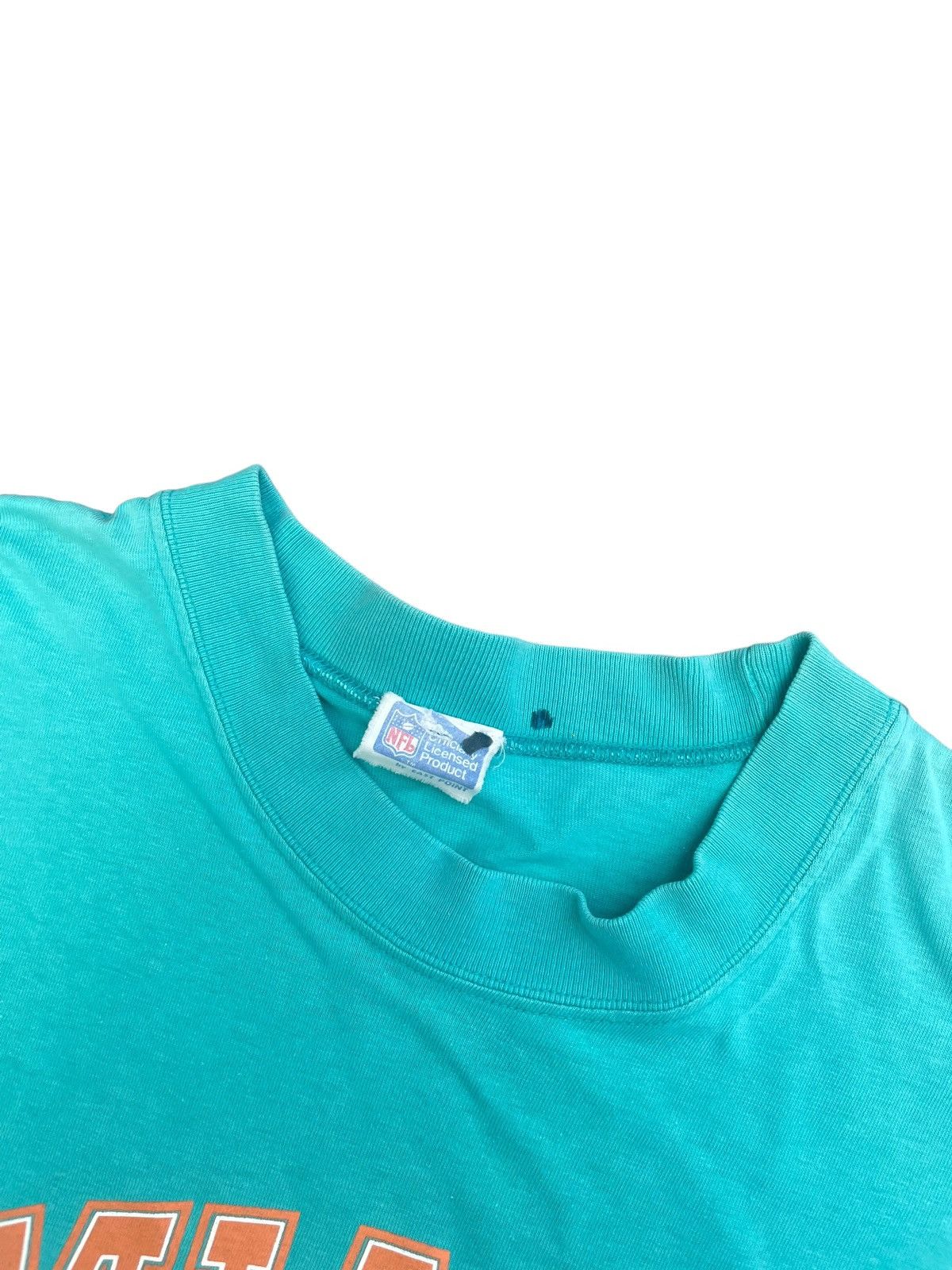 NFL × Vintage Vintage Miami Dolphin Tshirt Size US L / EU 52-54 / 3 - 6 Thumbnail