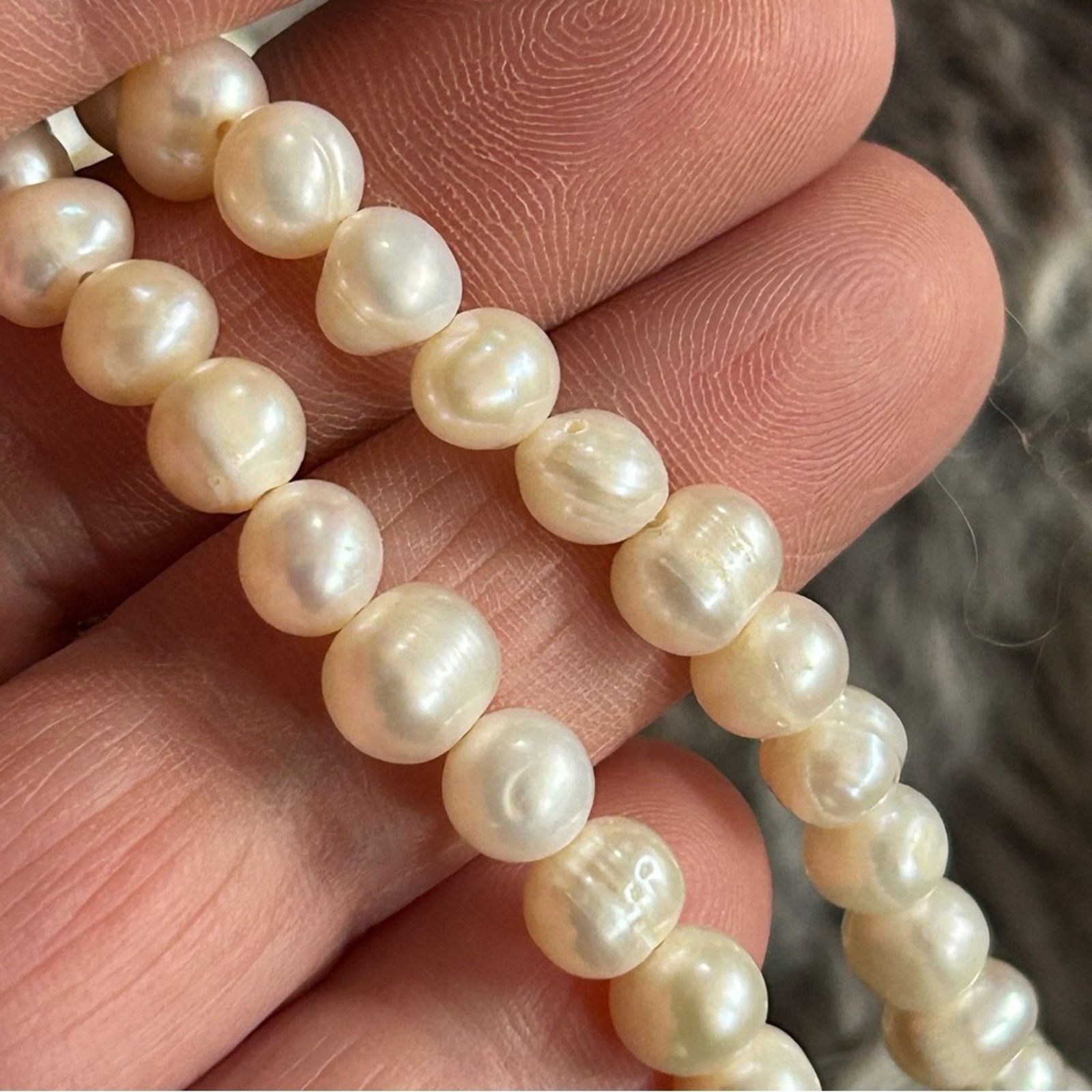Handmade Handcrafted elegant classy white freshwater pearl necklace Size ONE SIZE - 2 Thumbnail