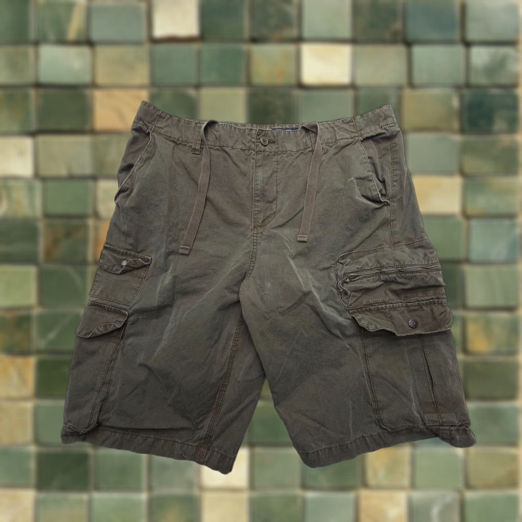 Old Navy VINTAGE Old Navy Surplus Company Cargo Shorts Mens 36 Green Heavy Y2K Military 2008 Size US 36 / EU 52 - 1 Thumbnail