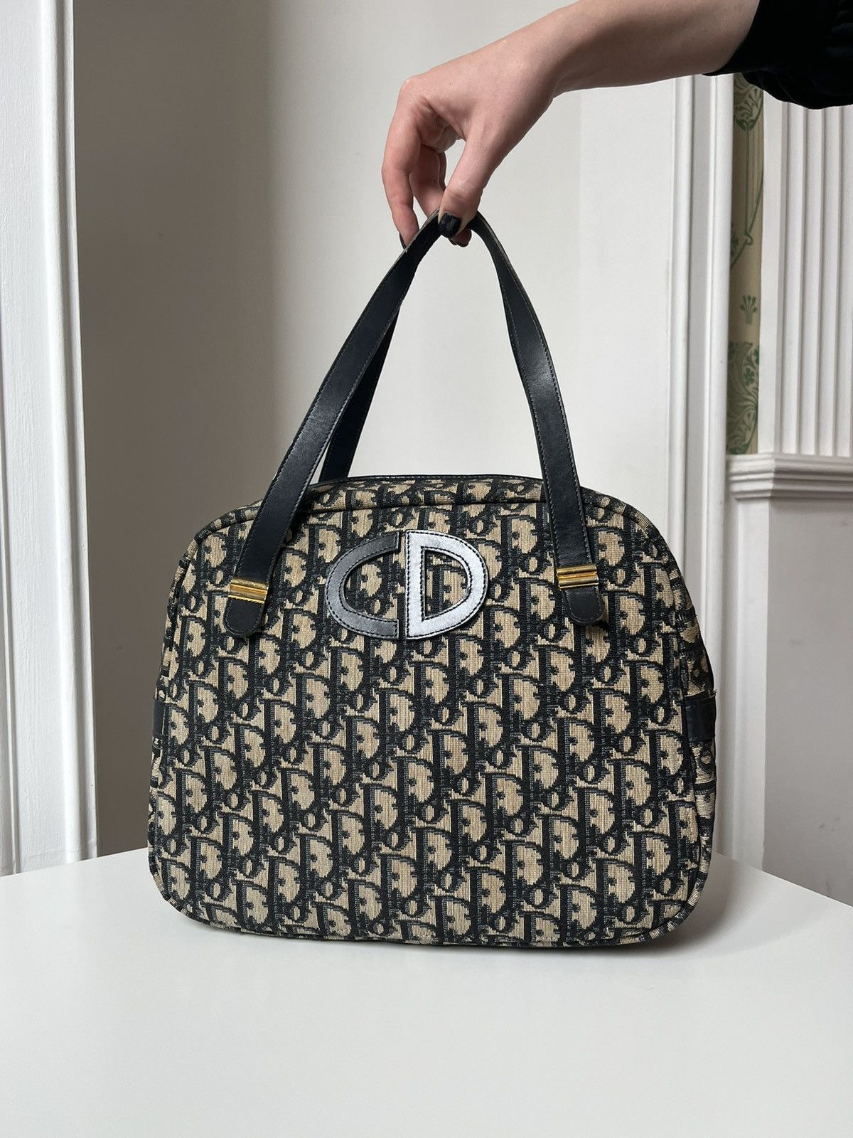 Christian Dior Monsieur Christian Dior Monogram CD Logo Navy / Beige bag 1980s’ Size ONE SIZE - 1 Thumbnail