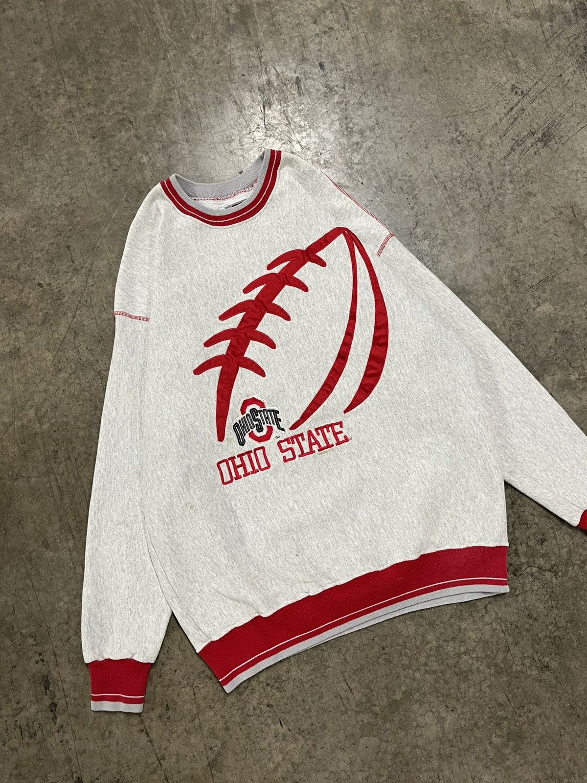 Vintage Vintage Ohio state football embroidered crewneck rare hype Size US XXL / EU 58 / 5 - 3 Thumbnail
