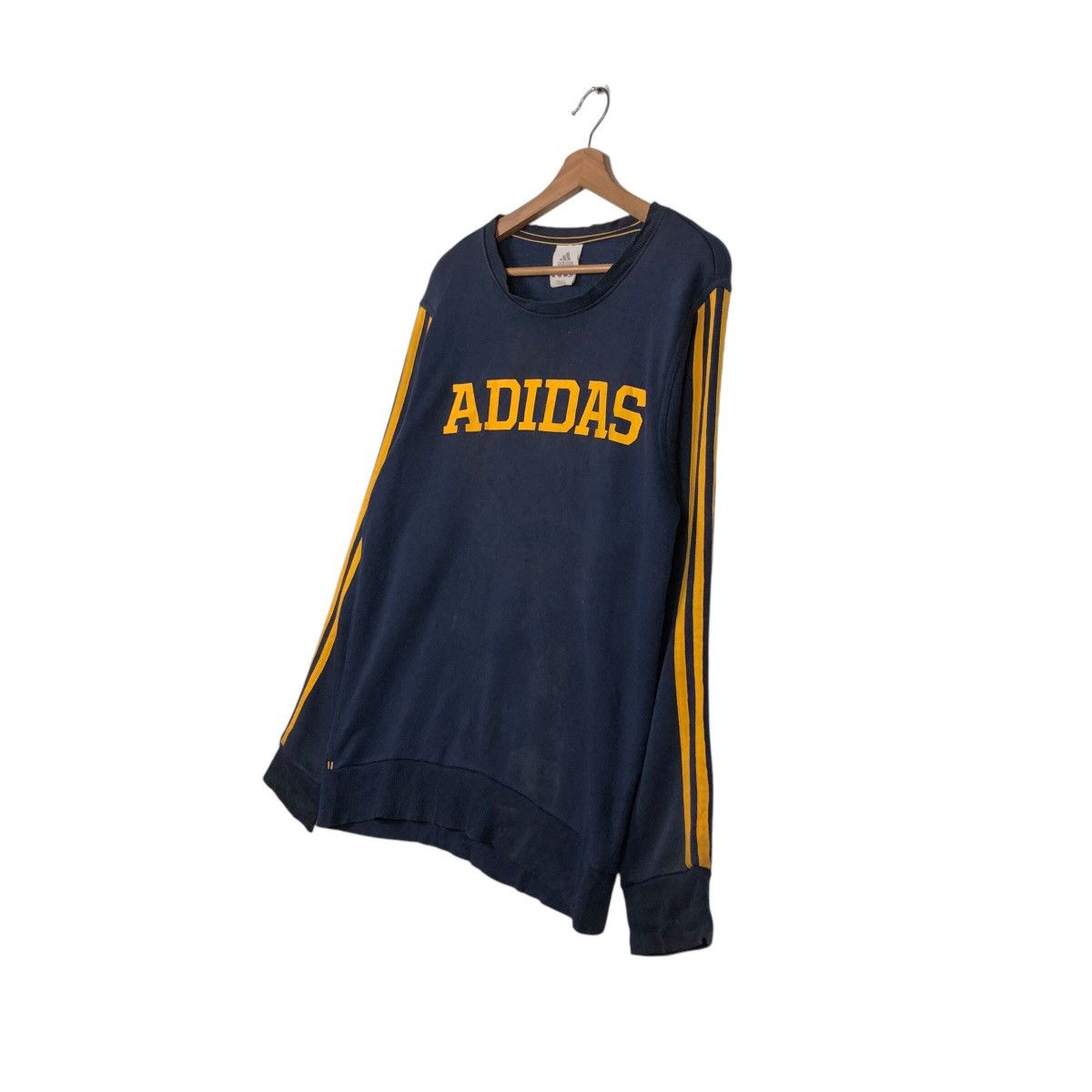 Adidas 📌Vintage Sweatshirt Adidas Striped Big Logo Spell Out Size US L / EU 52-54 / 3 - 3 Thumbnail