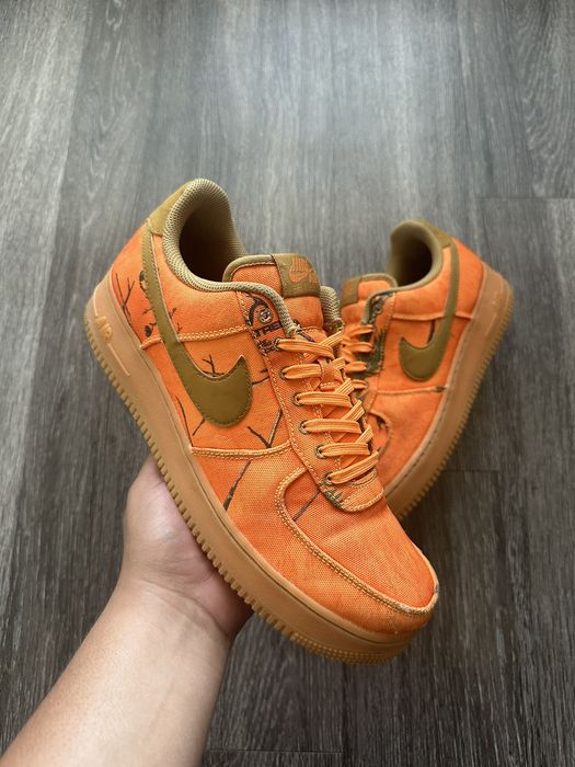 Air Force 1 07 LV8 'Orange Camo' - Nike - 823511 800 - team orange/black