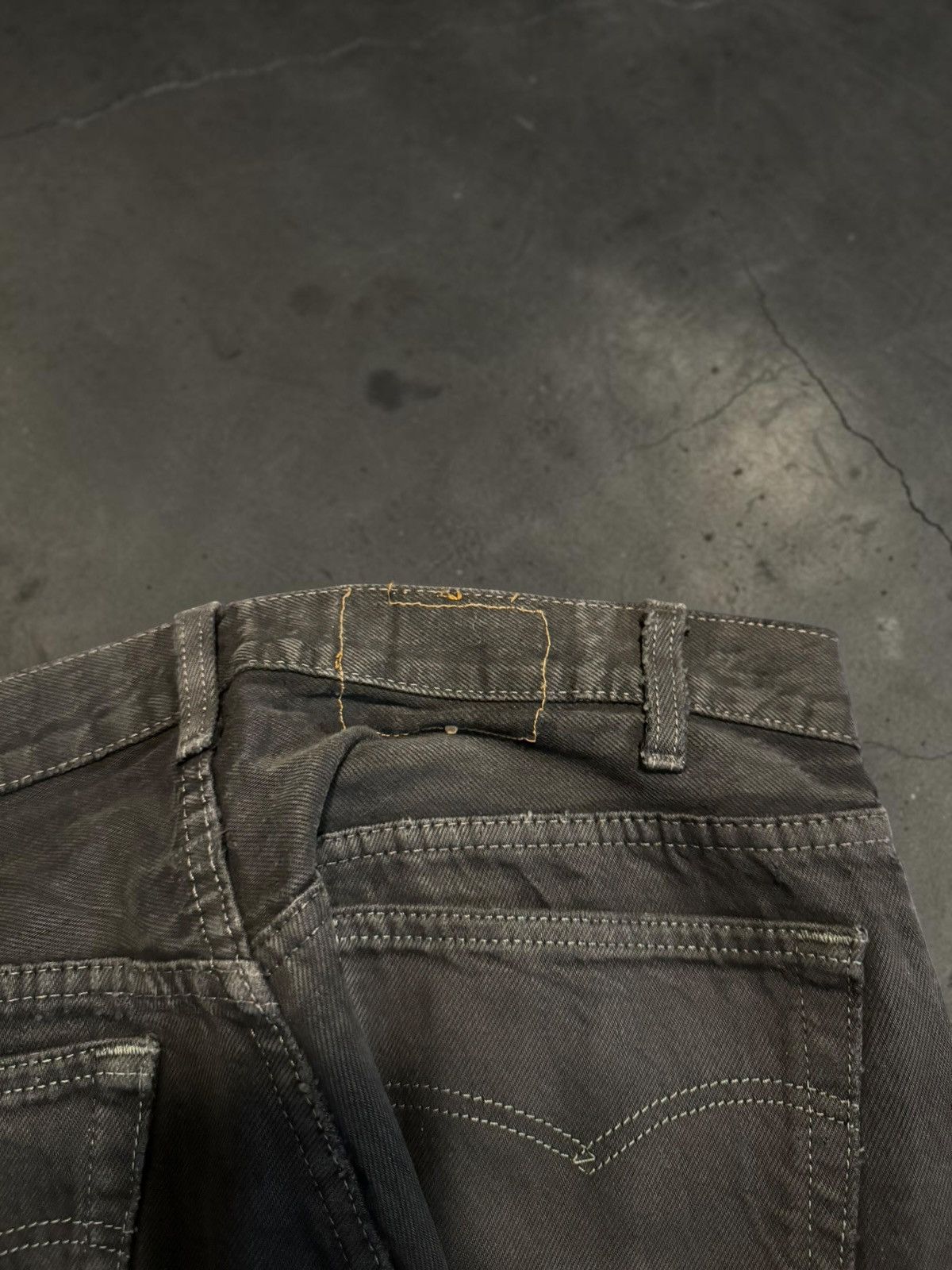 Levi's Vintage Levi's Destroyed Black Jeans Size US 32 / EU 48 - 7 Thumbnail