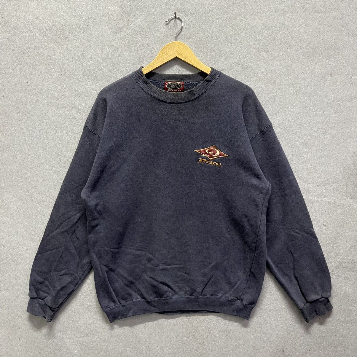 Vintage Vintage Piko “Hawaiian Longboard Wear” Crewneck Sweatshirt Size US L / EU 52-54 / 3 - 1 Thumbnail
