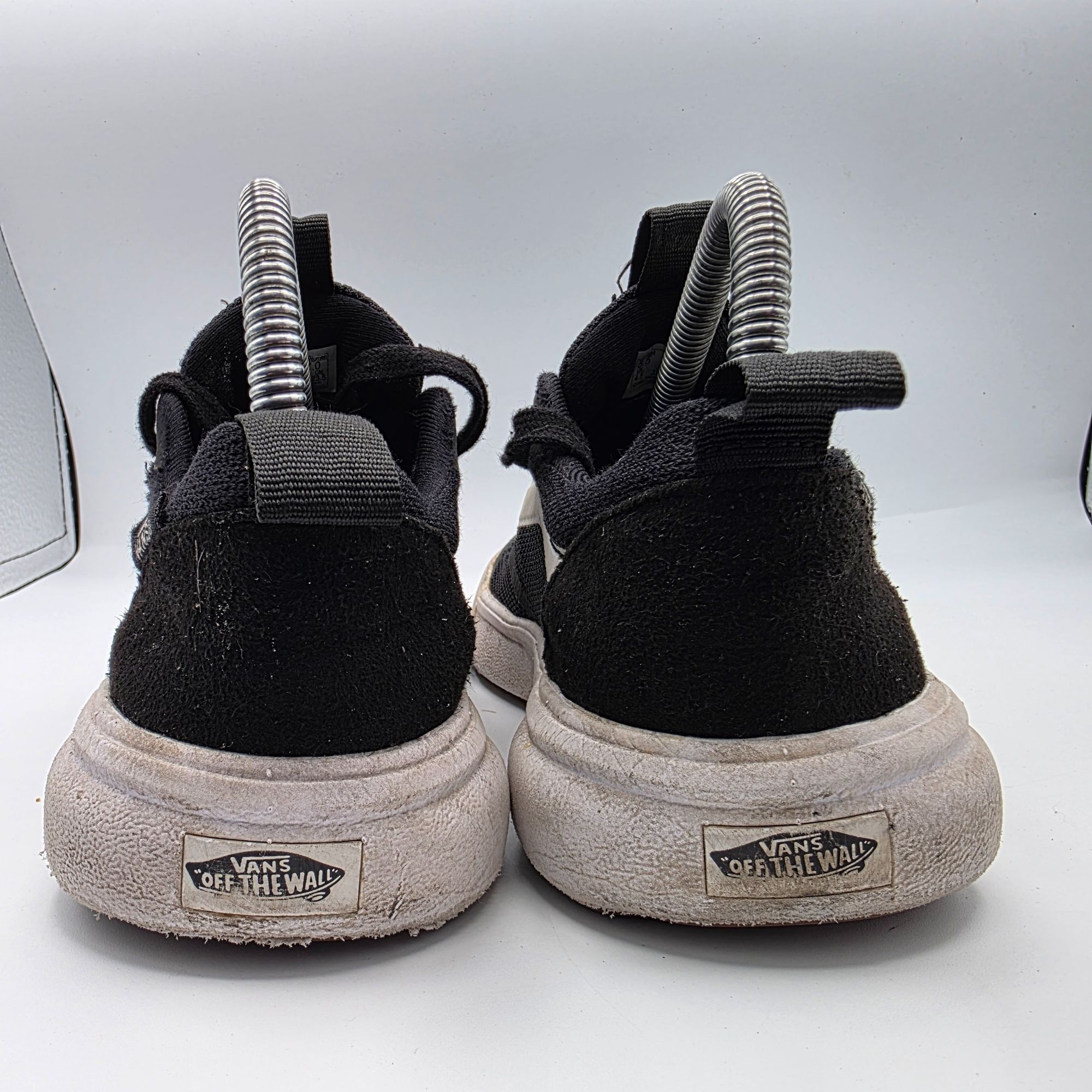 Vans Vans Ultrarange Womens Size 7 Black Sneaker Shoes Walking Ca Size US 7 / IT 37 - 4 Thumbnail