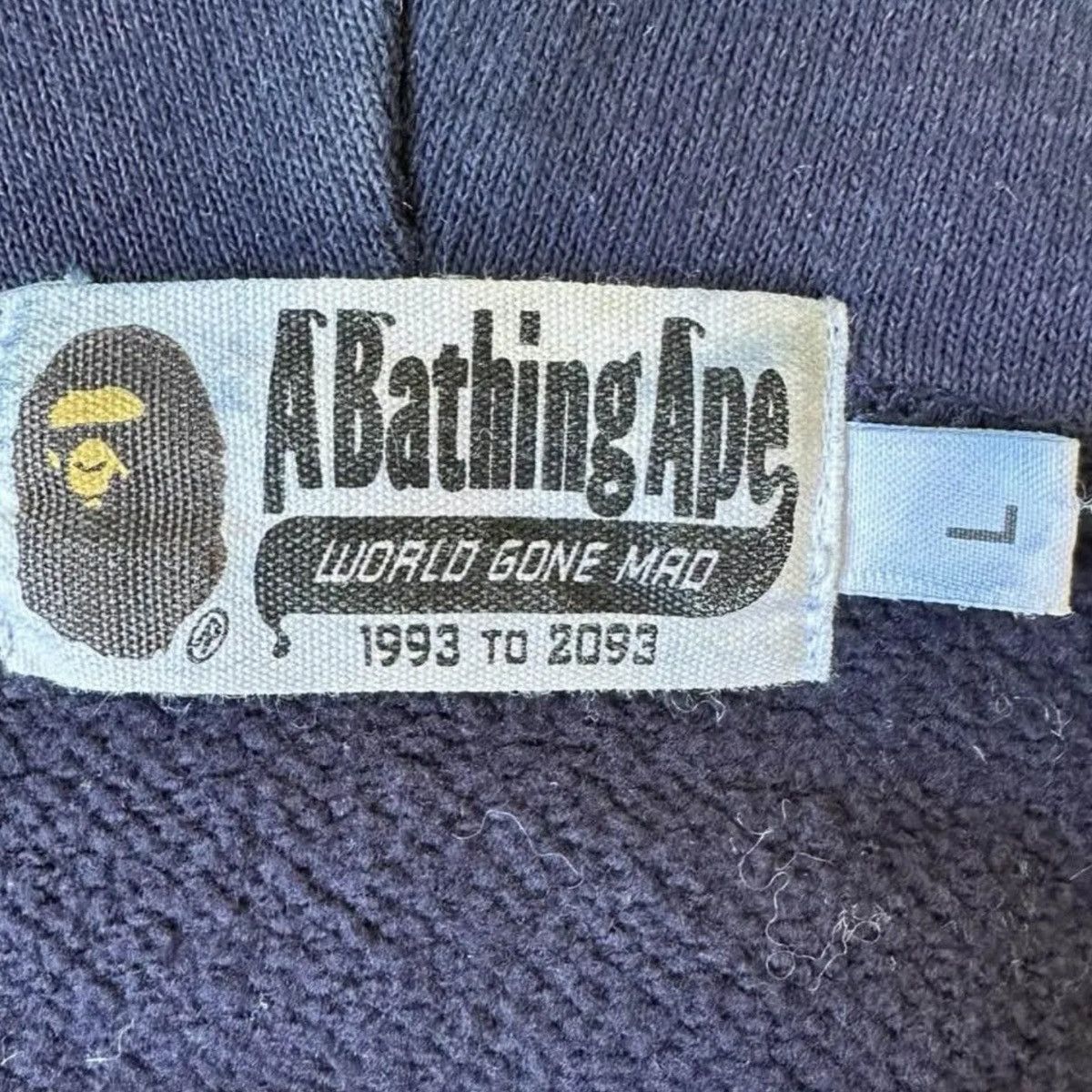 Bape 1st Camo Shark Full Zip Hoodie Size US L / EU 52-54 / 3 - 5 Thumbnail
