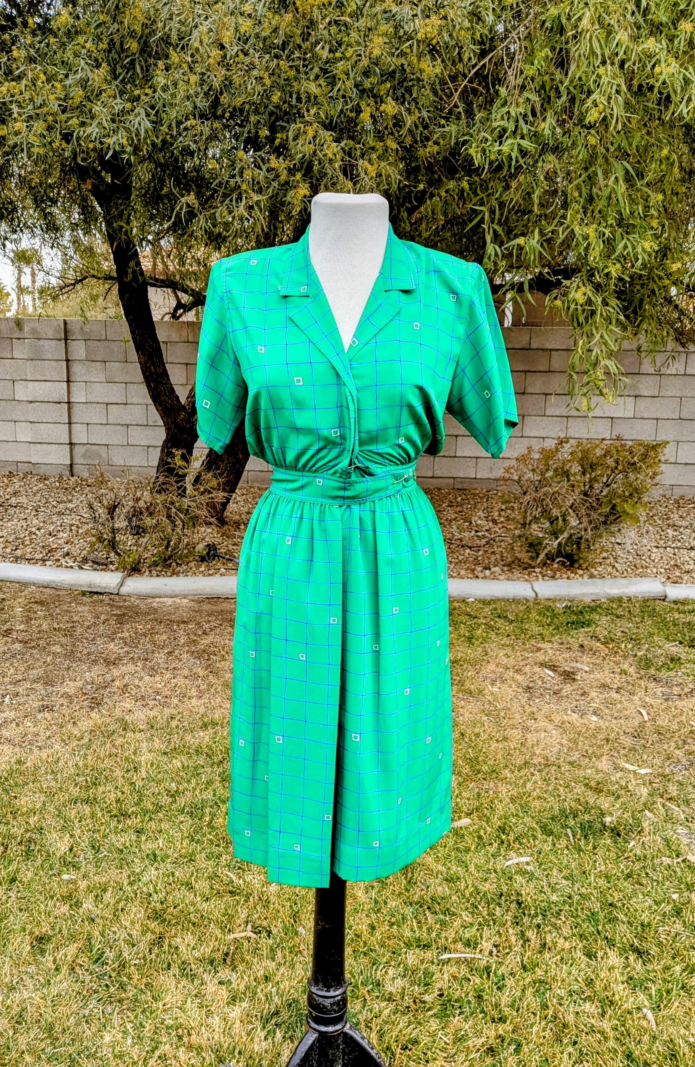 Vintage VTG Petites for Maggy 1980s Squares Graphic Midi Shirt Dress Size S / US 4 / IT 40 - 1 Thumbnail