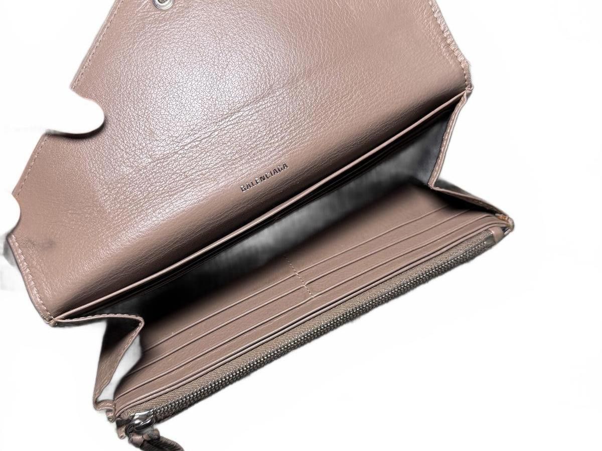 Balenciaga Stylish Balenciaga Leather Wallet in Taupe - With Dust Bag Size ONE SIZE - 5 Thumbnail
