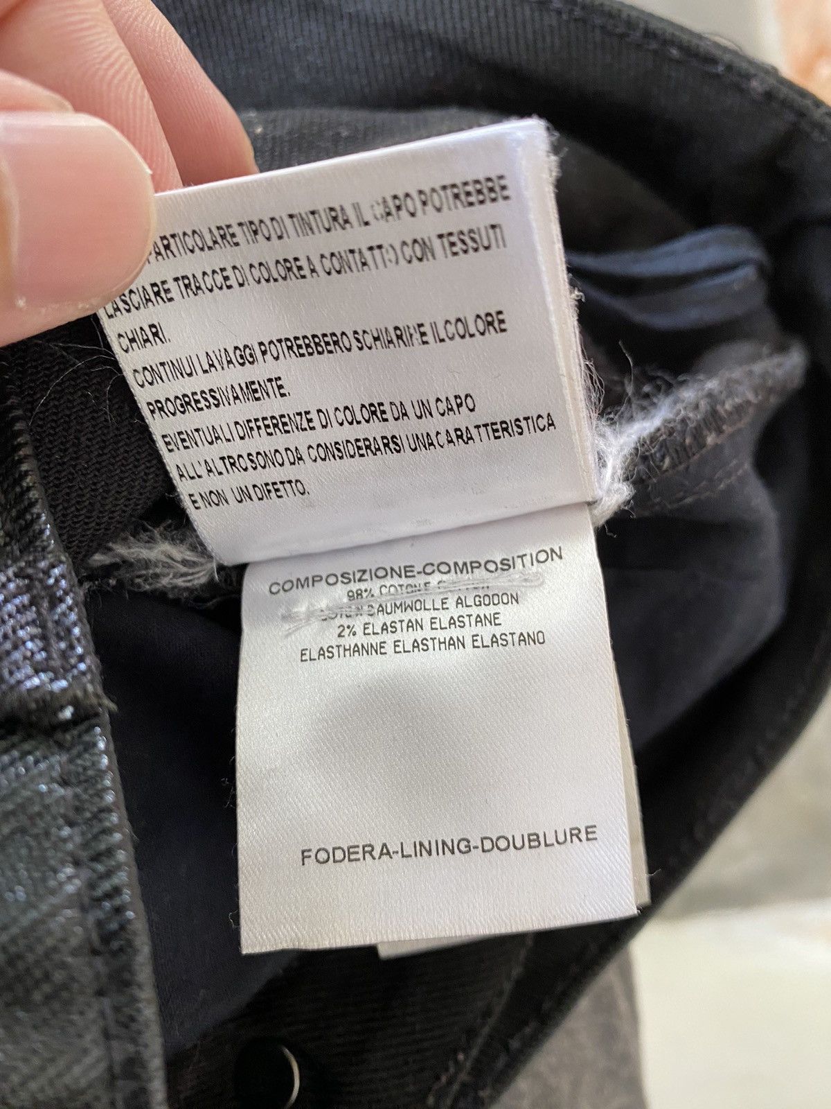 Gucci SS06 Gucci Wax Coated pants Size 28" / US 6 / IT 42 - 18 Thumbnail