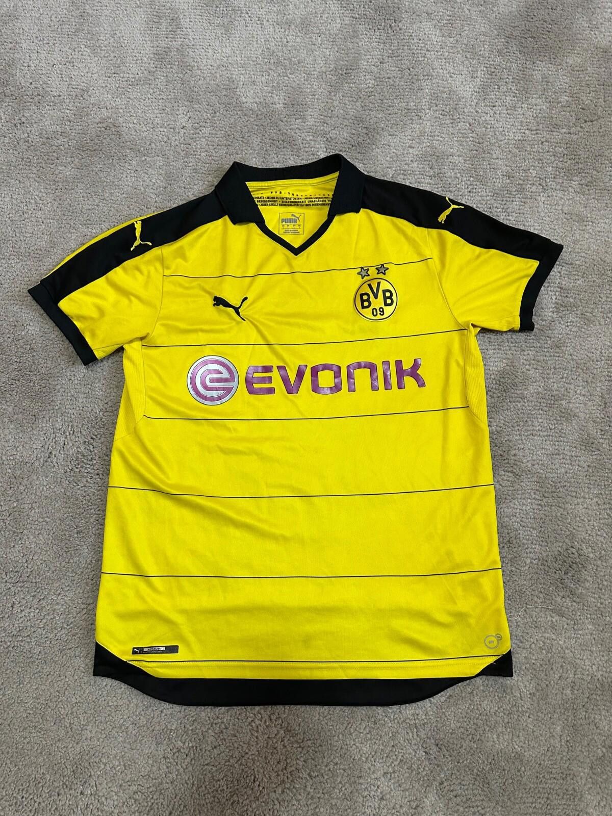 Puma Jubilo Iwata 1998/99 Home Shirt #8 Dunga by Puma | Grailed