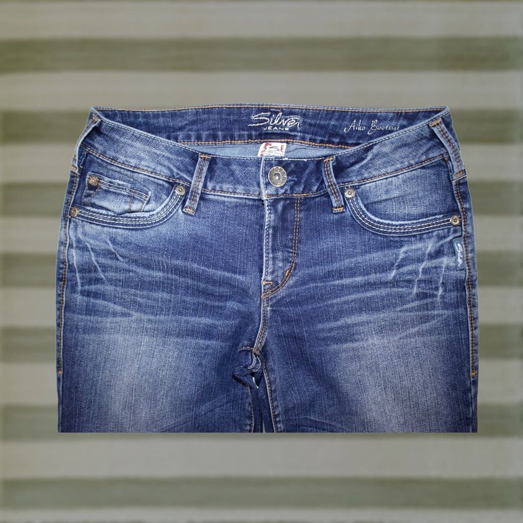 Silver Jeans Co. Silver Jeans Aiko Bootcut Distressed Dark Wash Women's 28x31 Jeans Size 28" / US 6 / IT 42 - 1 Thumbnail