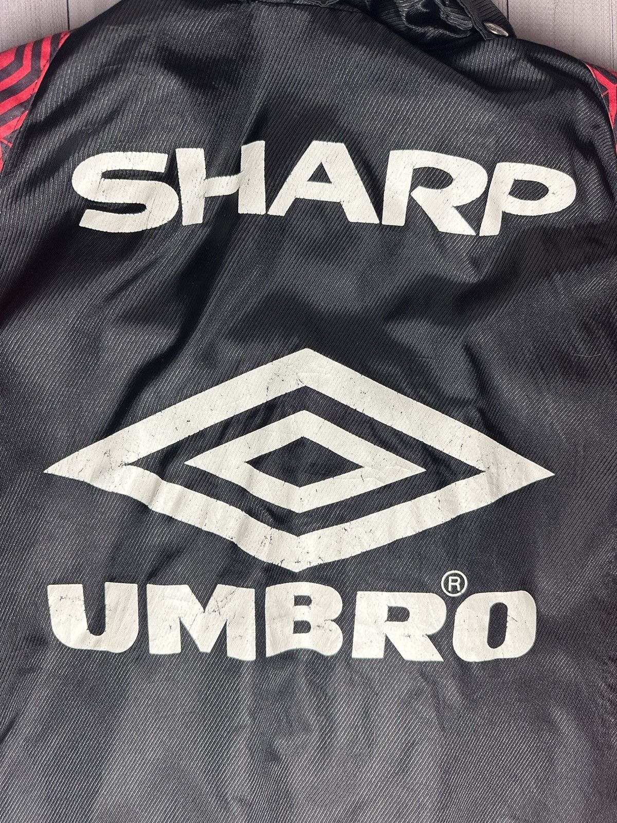 Umbro Vintage Umbro Pro training Manchester United jacket rare L Size US L / EU 52-54 / 3 - 10 Thumbnail