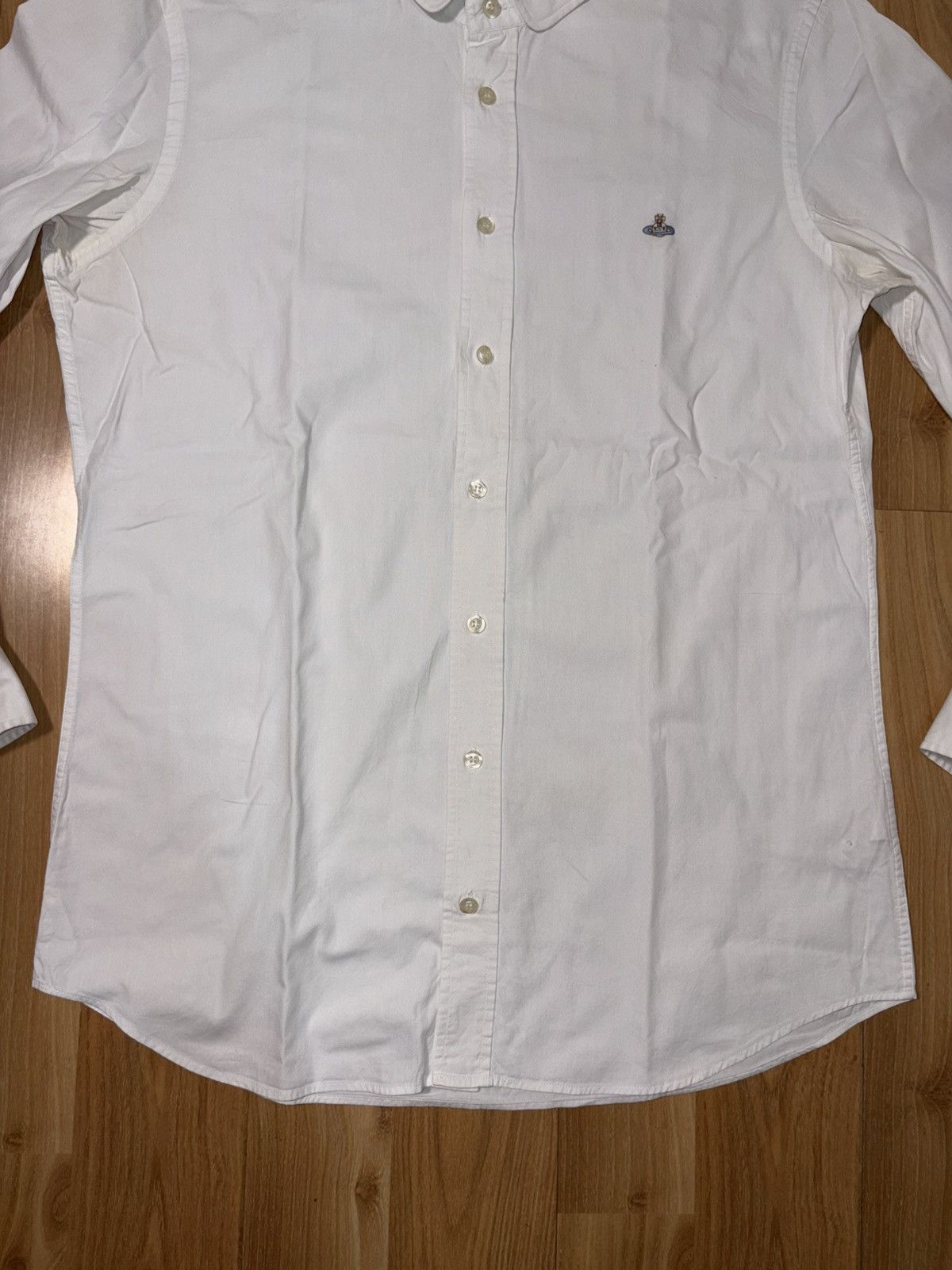 Vivienne Westwood Vivienne Westwood Embroidered OrbLogo OxfordShirt Size III M Size US M / EU 48-50 / 2 - 3 Thumbnail
