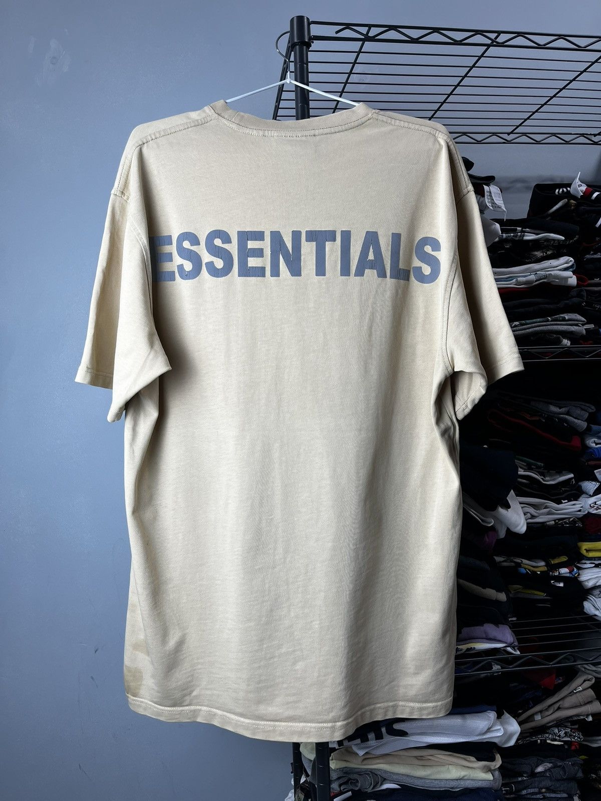 Essentials Vintage Essentials Reflective Logo T Shirt Hypebeast Size US XXL / EU 58 / 5 - 1 Thumbnail