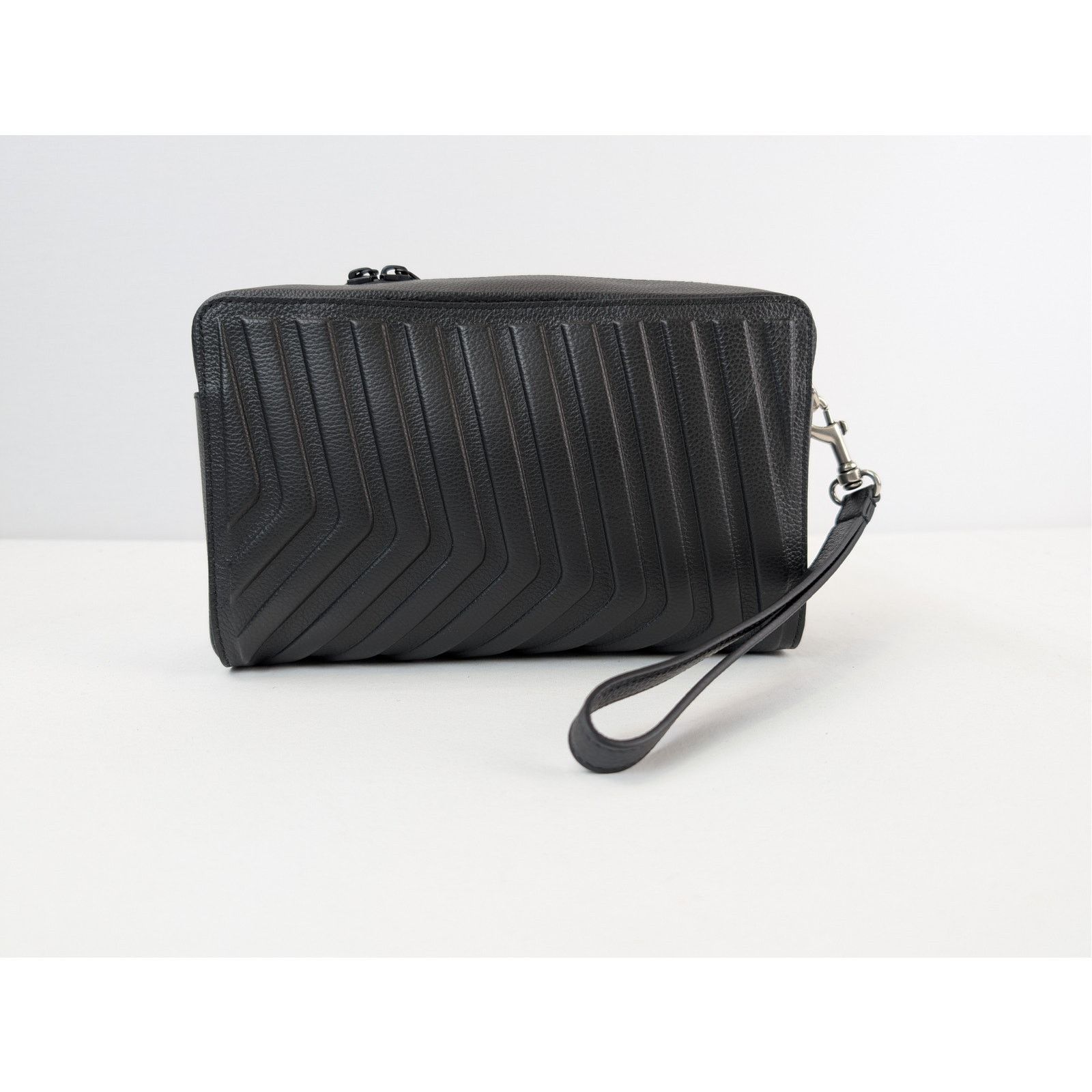 Balenciaga o1rshd1 Size: OS/ Chevron Car Print Embossed Leather Handbag Size ONE SIZE - 7 Thumbnail