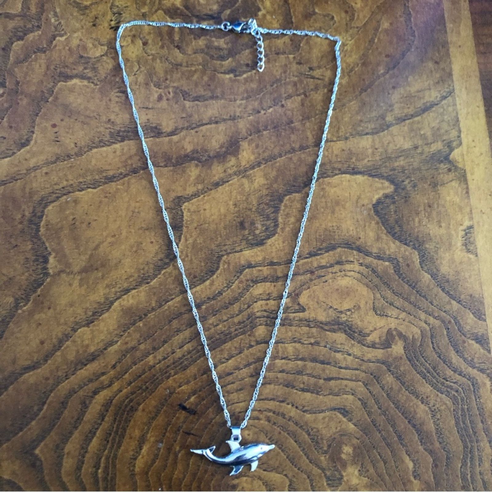 Vintage Vintage swimming dolphin pendant on chain necklace Size ONE SIZE - 10 Thumbnail