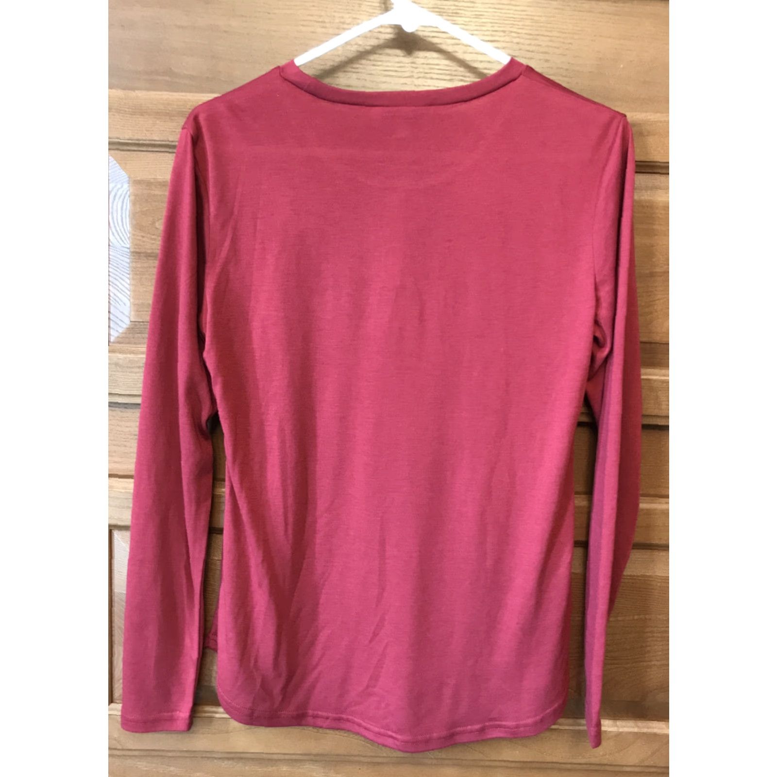 Vintage Baileys Blossoms Shirt Women S Red Long Sleeve Pullover Knit Round Neck Graphic Funny Casual NWT B603 Size S / US 4 / IT 40 - 2 Thumbnail