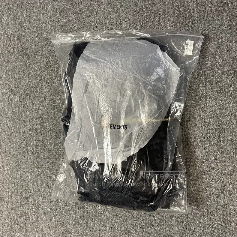 Vetements Vetements Joint-branded oversized flight jacket Size US L / EU 52-54 / 3 - 9 Thumbnail