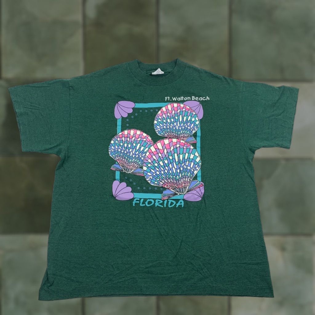 TEE JAYS VINTAGE Tee Jays Ft Walton Beach Florida T-Shirt Adult XL Green 90s Ocean Mens Size US XL / EU 56 / 4 - 1 Thumbnail