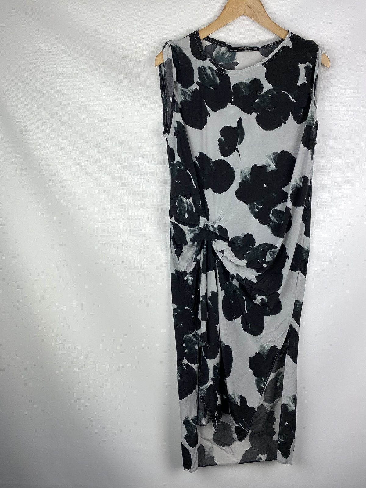 Allsaints Allsaints ladies silk Dissolve Riviera patterned dress Size M / US 6-8 / IT 42-44 - 2 Thumbnail