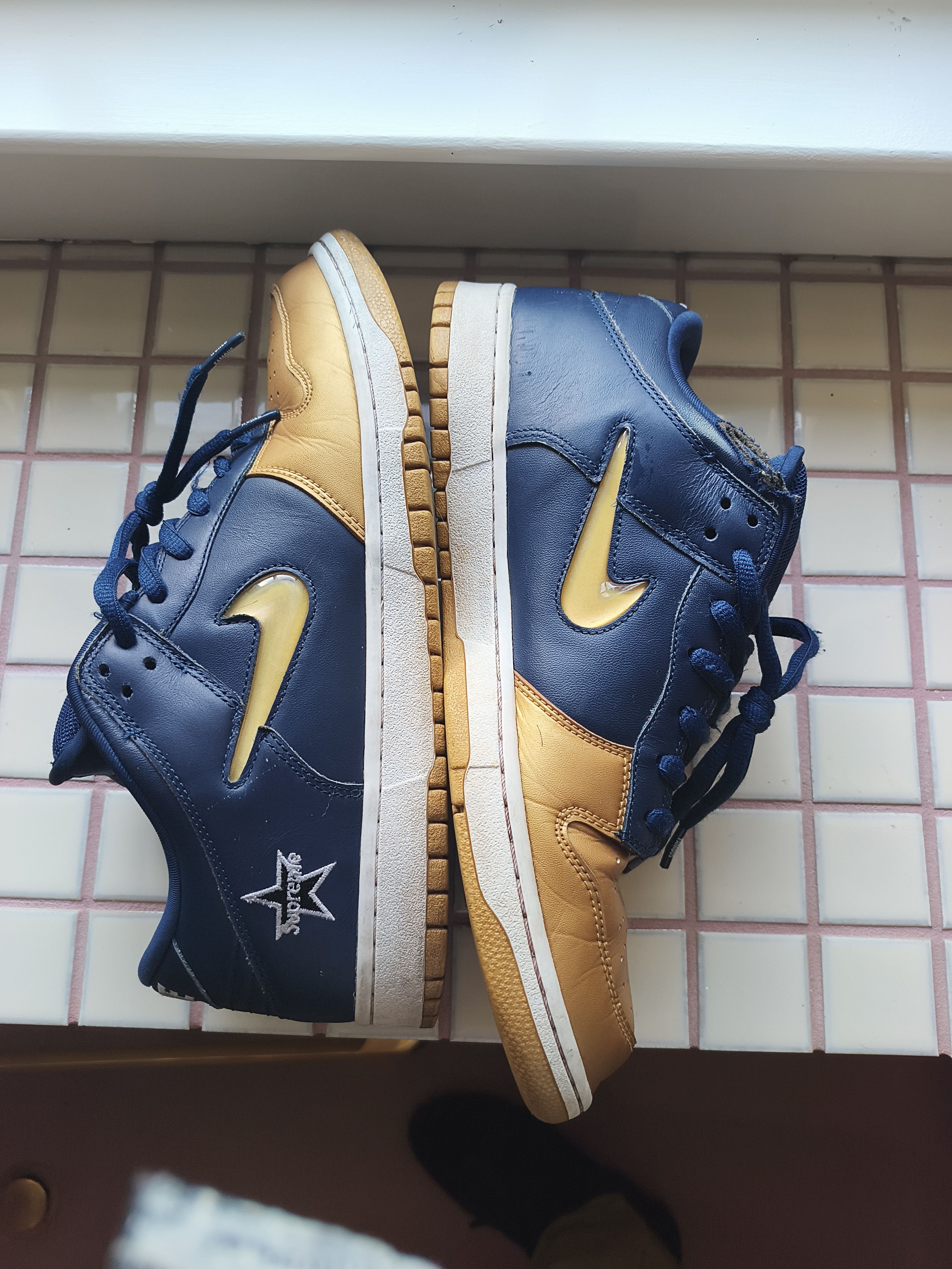 Nike × Supreme Supreme Nike sb Size US 12 / EU 45 - 1 Thumbnail