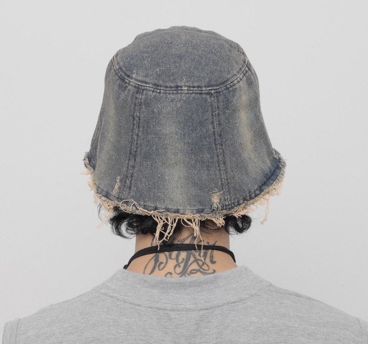 Japanese Brand Retro distressed butterfly embroidered washed bucket hat Size ONE SIZE - 2 Thumbnail