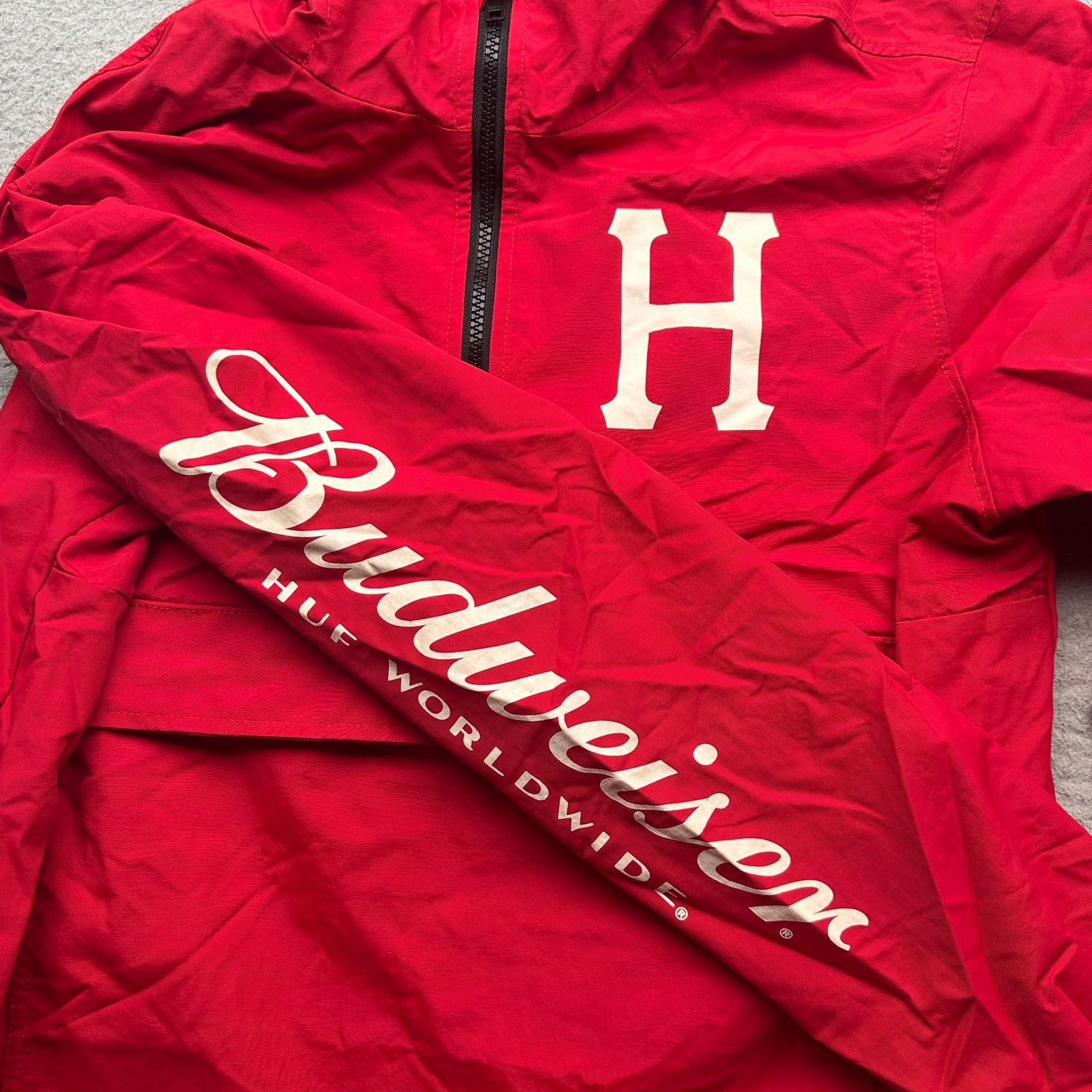 Huf HUF x Budweiser Windbreaker Jacket Men Small Red Hooded 1/4 Size US S / EU 44-46 / 1 - 10 Thumbnail