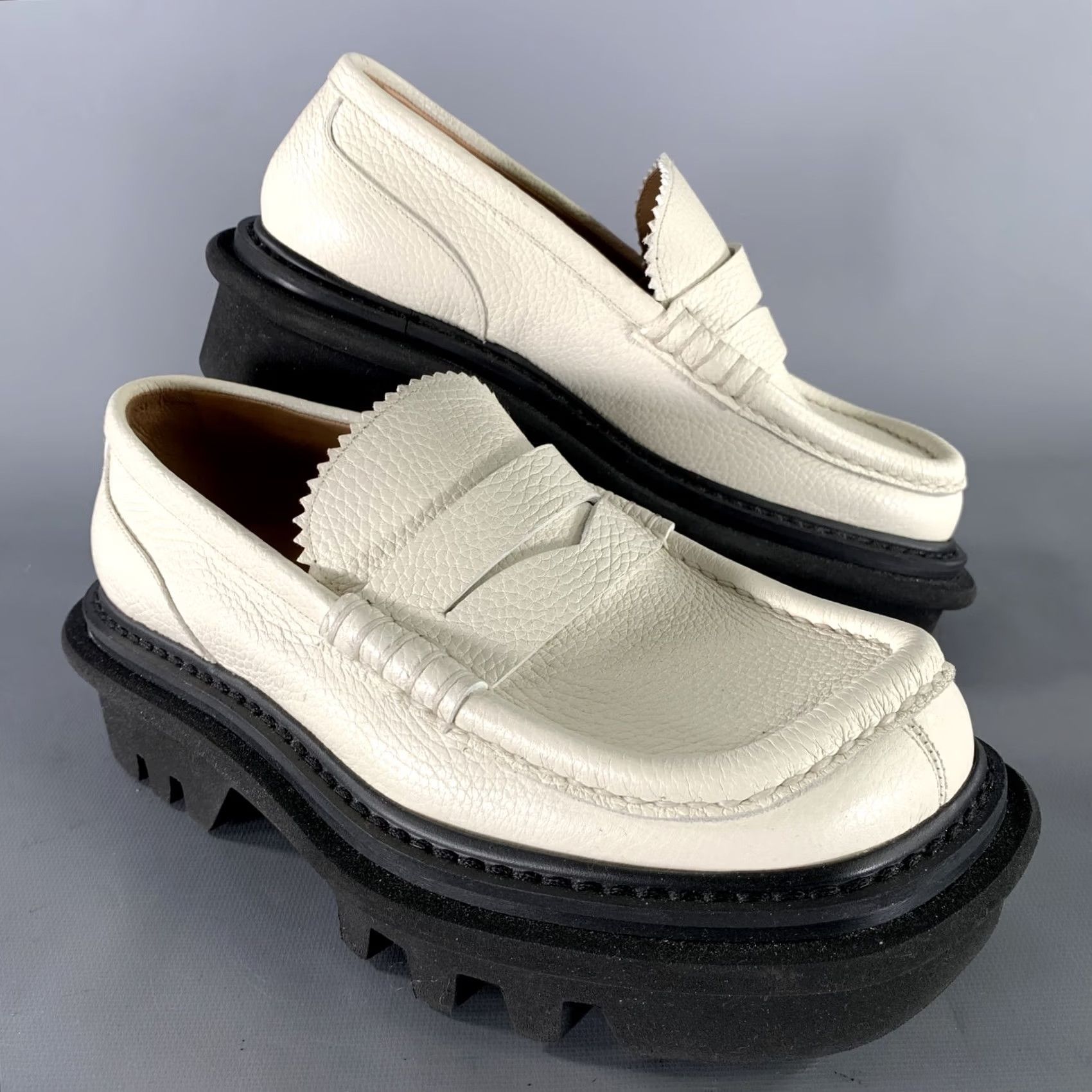 Dries Van Noten DRIES VAN NOTEN Loafers Leather Black Ivory Size 6.5 Size US 7 / EU 40 - 2 Thumbnail