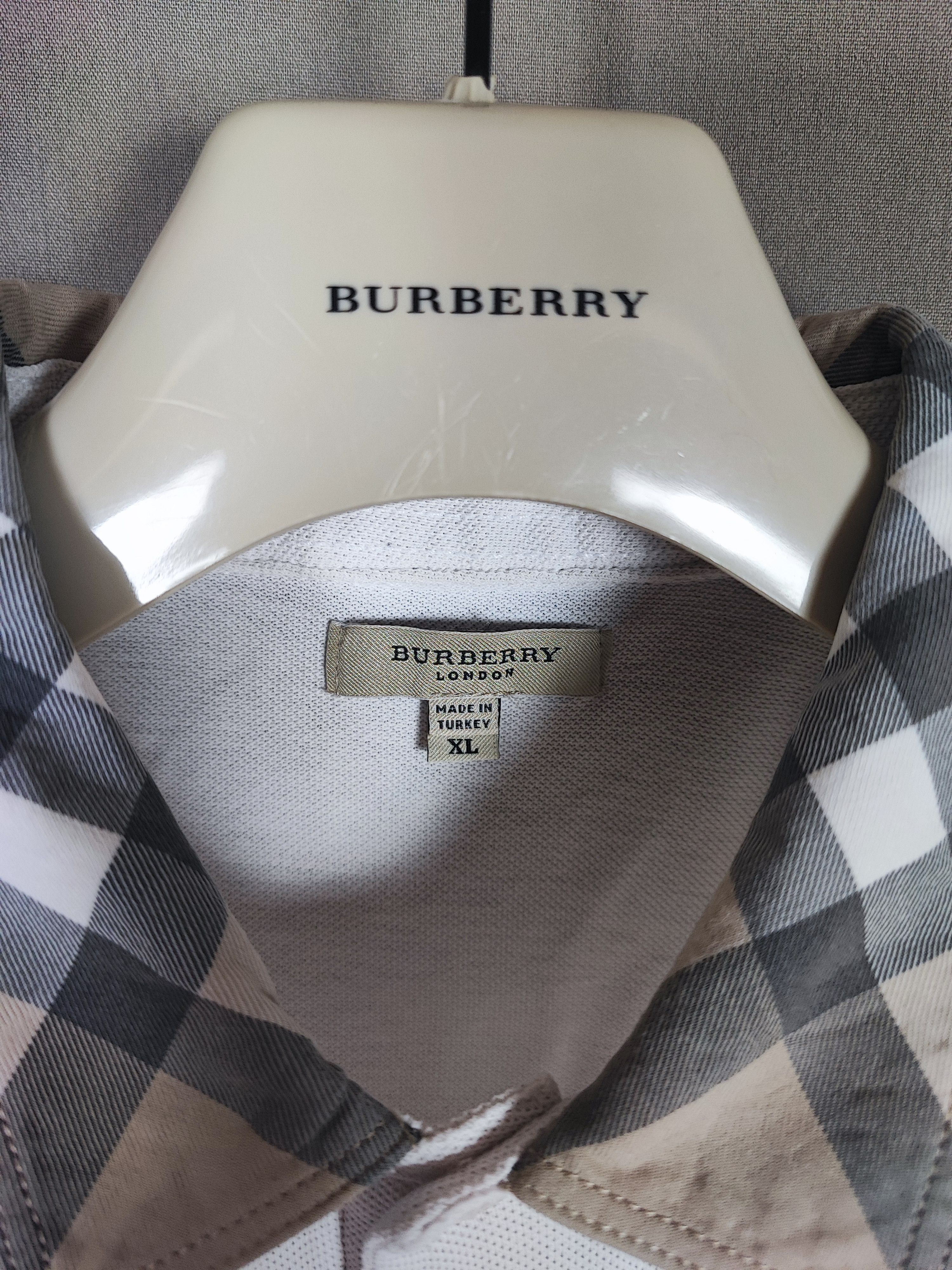 Burberry 🔥Rare Burberry Polo🔥 Size US XL / EU 56 / 4 - 3 Thumbnail