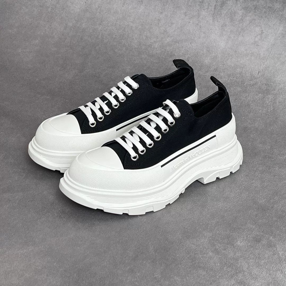 Alexander McQueen Alexander McQueen Casual Multi Lowtop Sneakers 10 Men Size US 10 / EU 43 - 1 Thumbnail
