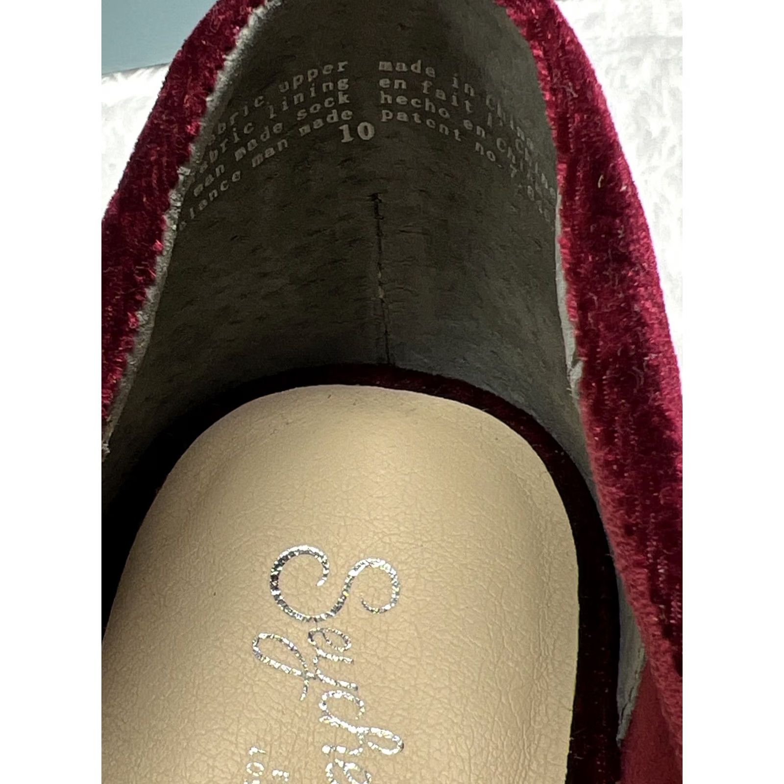 Seychelles Velvet Burgundy Pointed Toe Flats Women’s 10 Cottagecore Bow Front New in Box Seychelles Flat M Velvet/Satin Women Bow Burgundy Flats Size US 10 / IT 40 - 6 Thumbnail