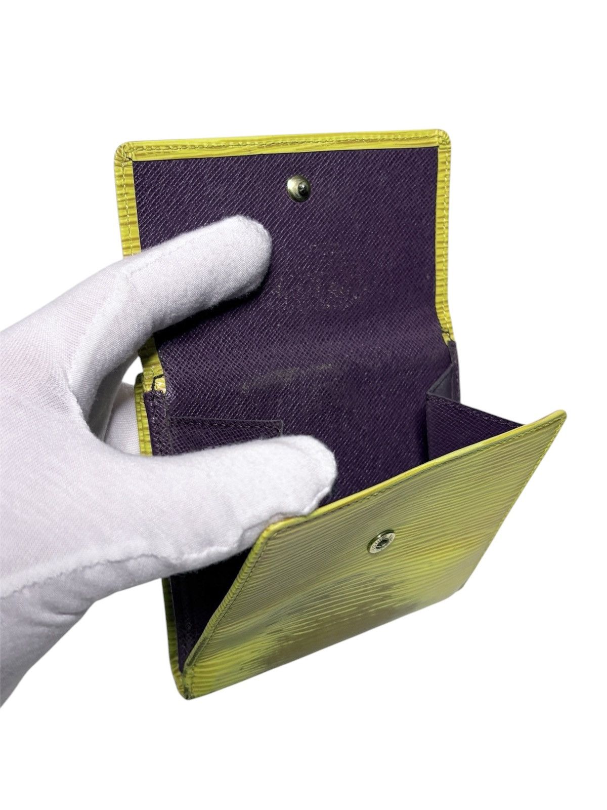 Louis Vuitton LV Elise Trifold Wallet in Tassil Yellow Epi Leather Size ONE SIZE - 7 Thumbnail