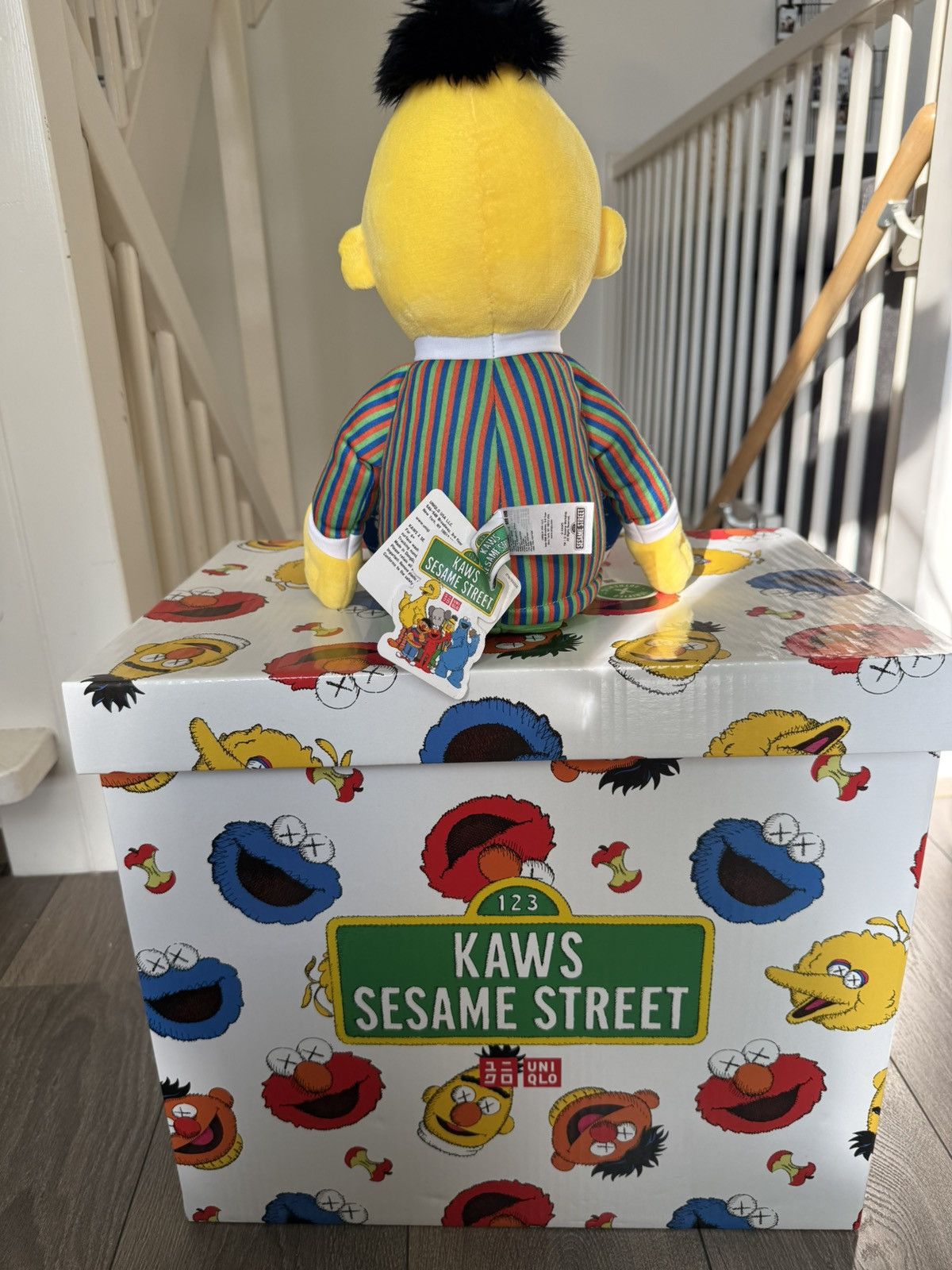 Kaws × Uniqlo Kaws x UNIQLO Sesame Street Plush Doll Complete Box set Size ONE SIZE - 9 Thumbnail