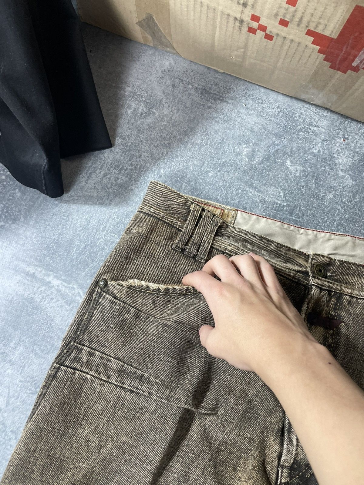 Marithe + Francois Girbaud Marithe Francois Girbaud vintage Y2K buttons pants jeans Size US 33 - 12 Thumbnail