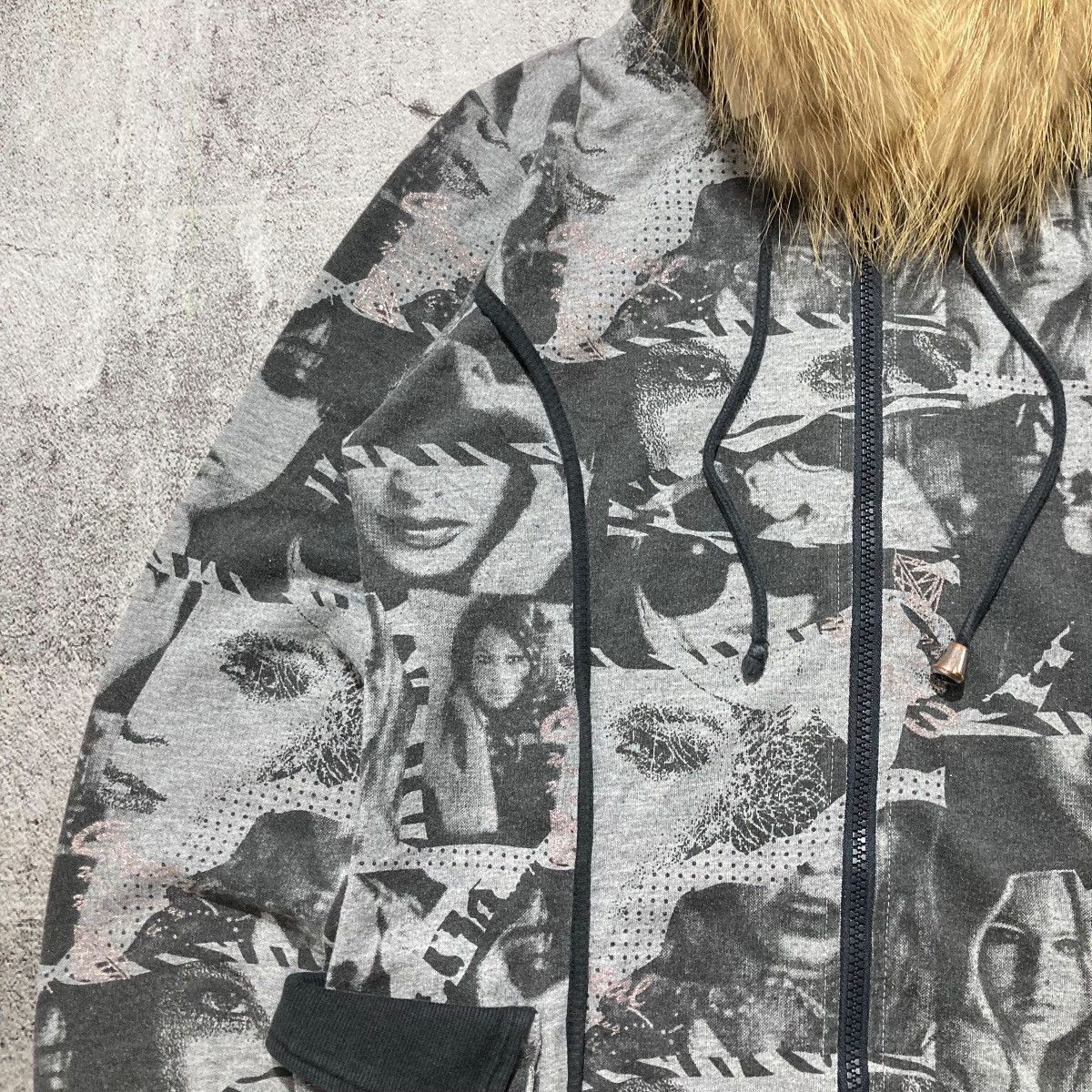 Japanese Brand 2000s Colza Girl Glamorous Aop Ziphoodie Beauty Beast Lgb Size US M / EU 48-50 / 2 - 6 Thumbnail