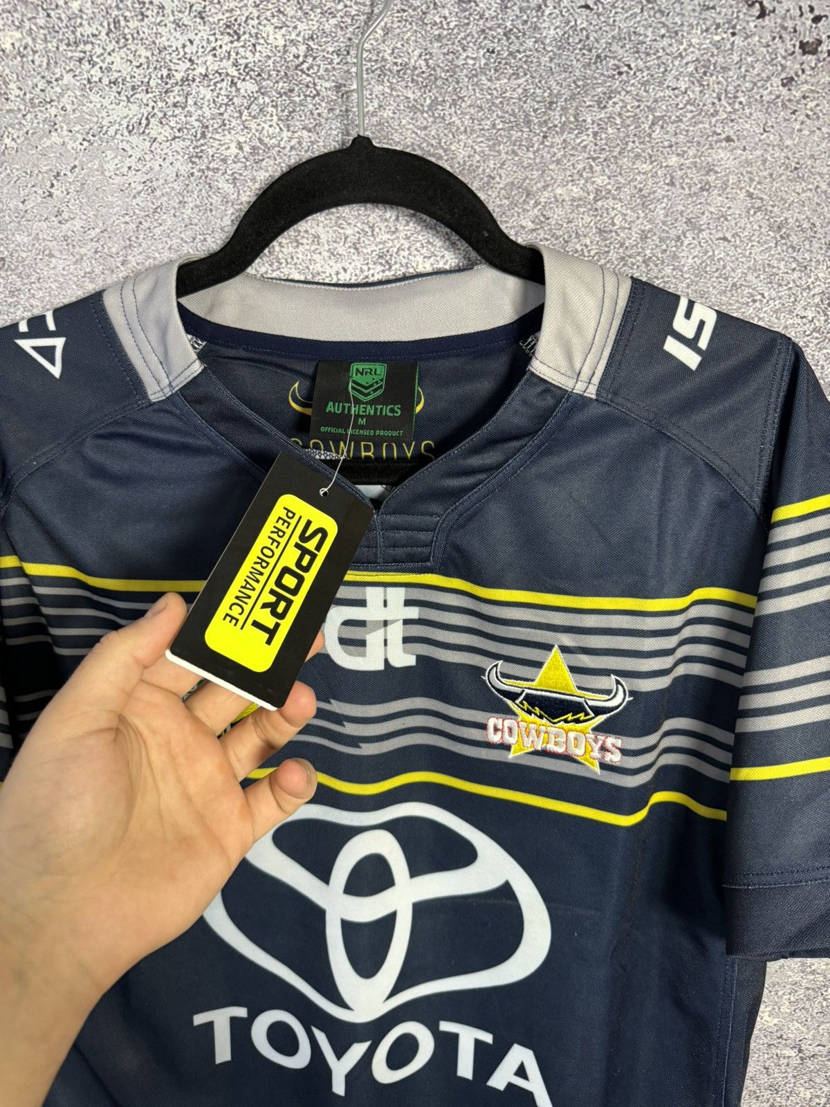 Vintage NEW Cowboys NRL Toyota Rugby Jersey Blokcore Size US M / EU 48-50 / 2 - 11 Thumbnail