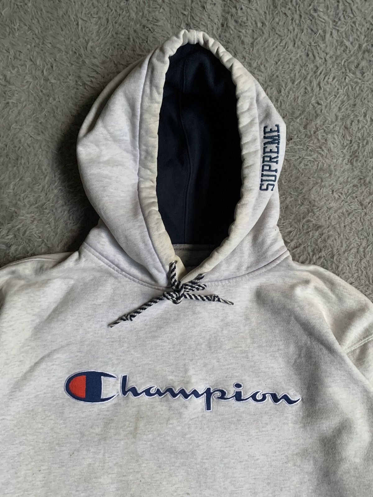 Champion × Supreme SS 15 Supreme x Champion Pullover Hoodie Size US XL / EU 56 / 4 - 2 Thumbnail