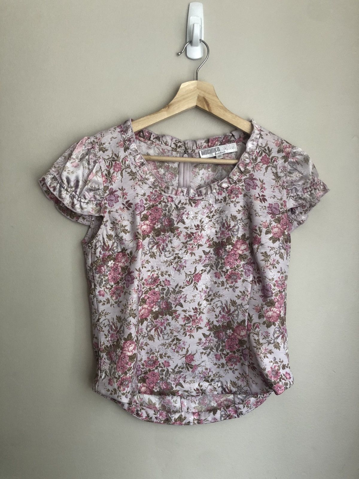 image of Vintage Michiko Koshino Silk Peony Print Blouse in Pink, Women's (Size Small)