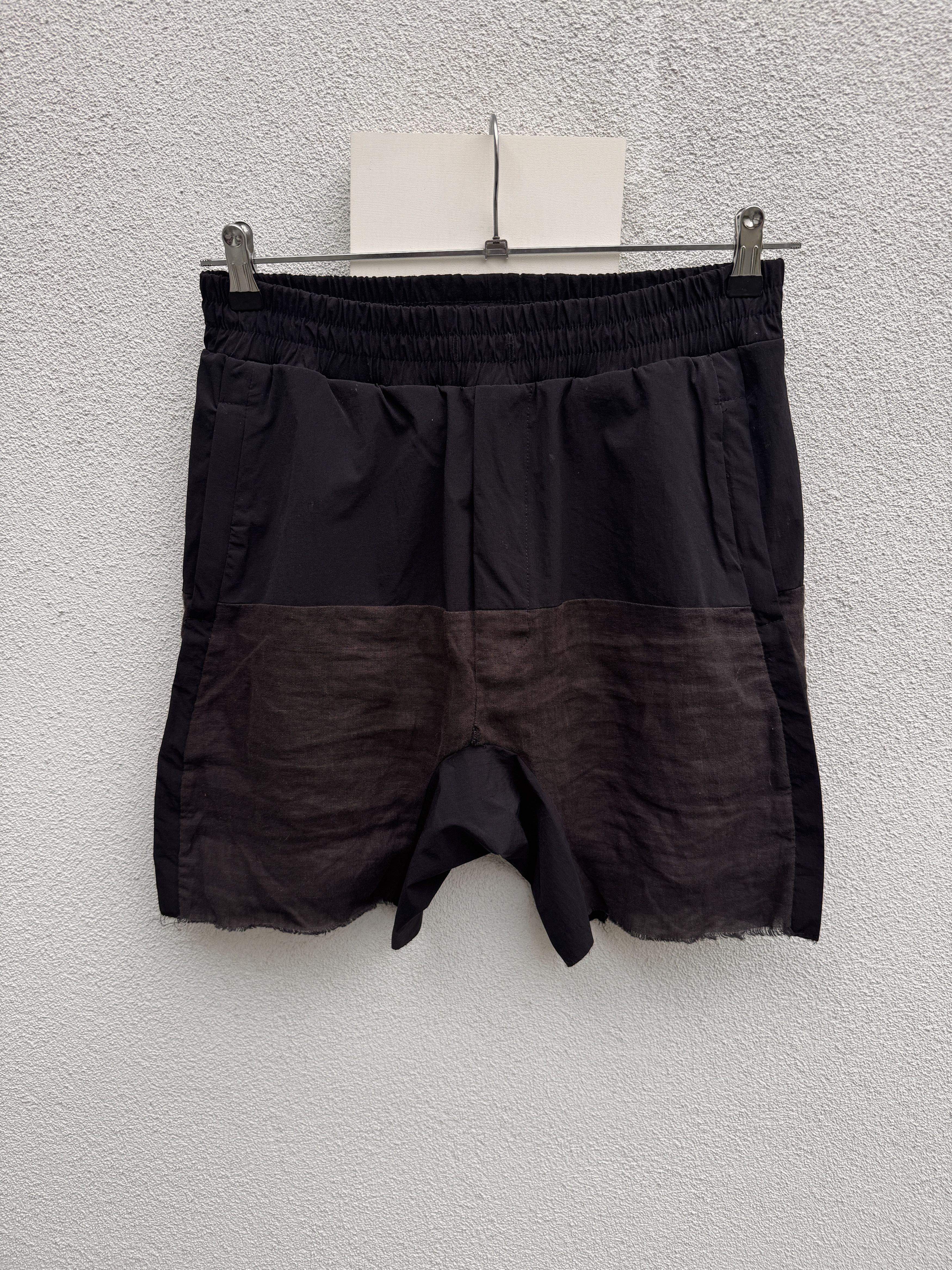 Thom Krom THOM KROM Shorts Drop Crotch Black M Size US 32 / EU 48 - 1 Thumbnail